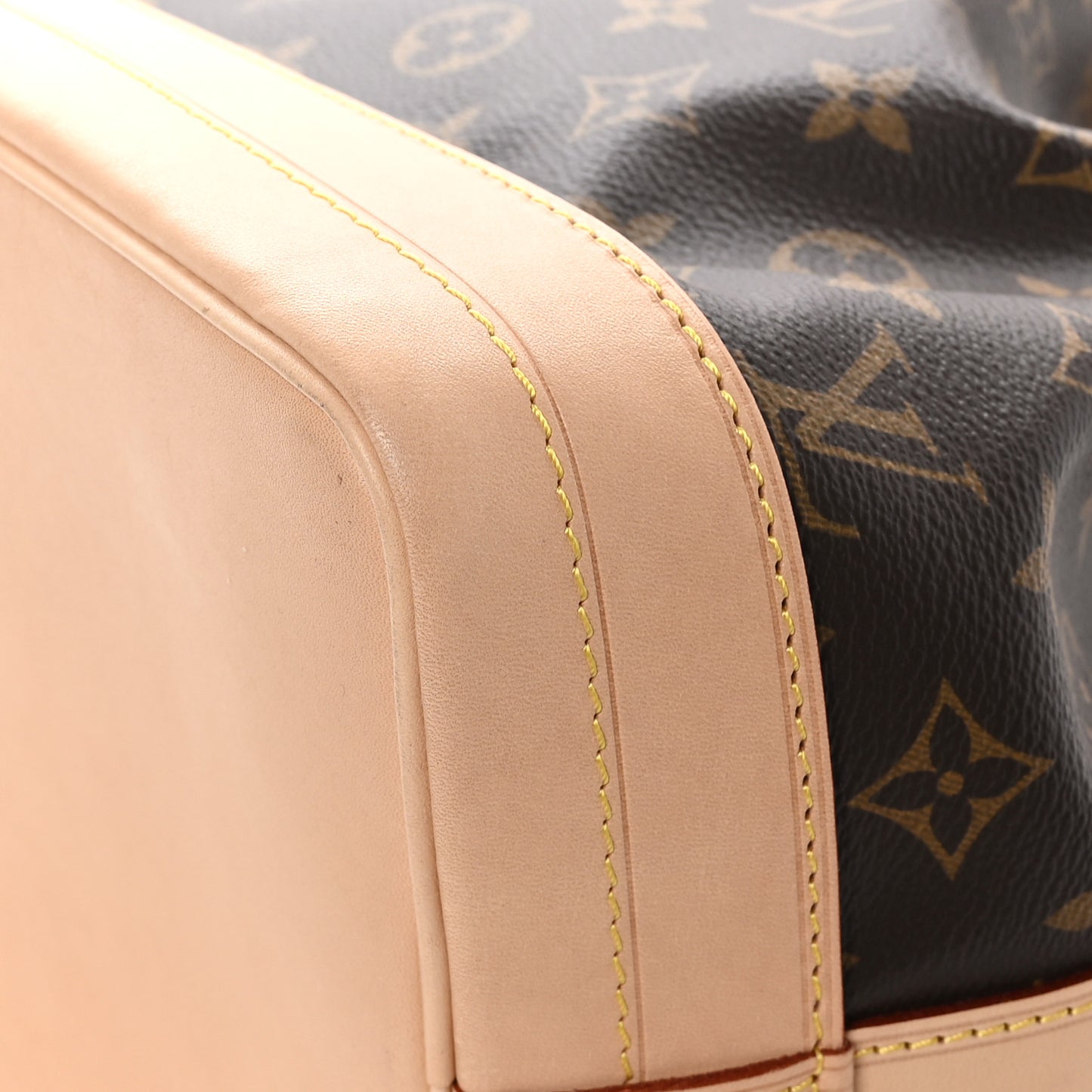Monogram Noe