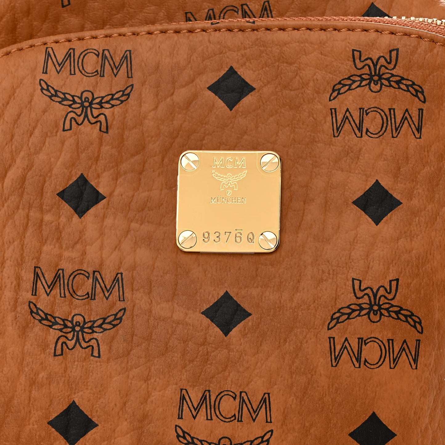 Visetos Klassik Small Sling Bag Cognac