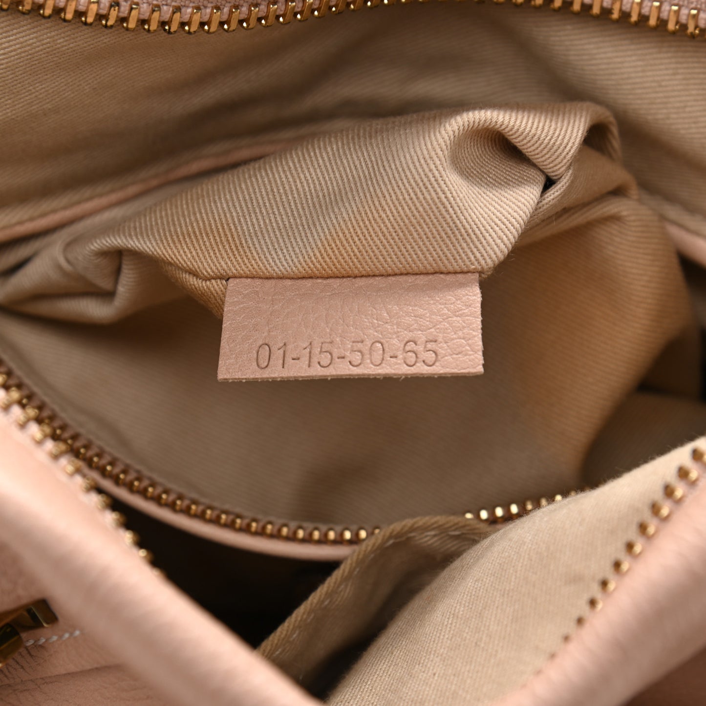 Calfskin Medium Paraty Anemone Pink