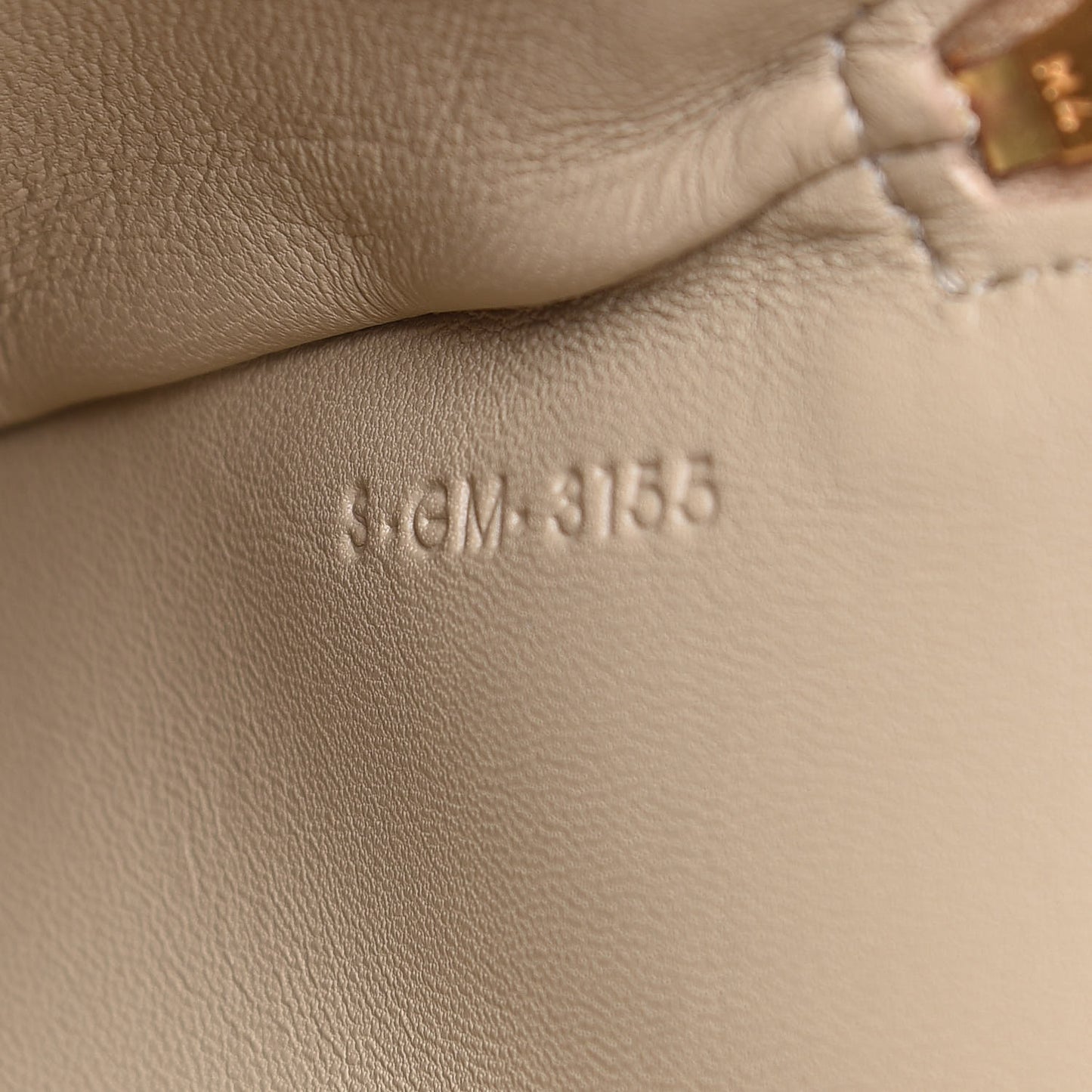 Lambskin Bi-Color Solo Clutch Pouch Beige Sea
