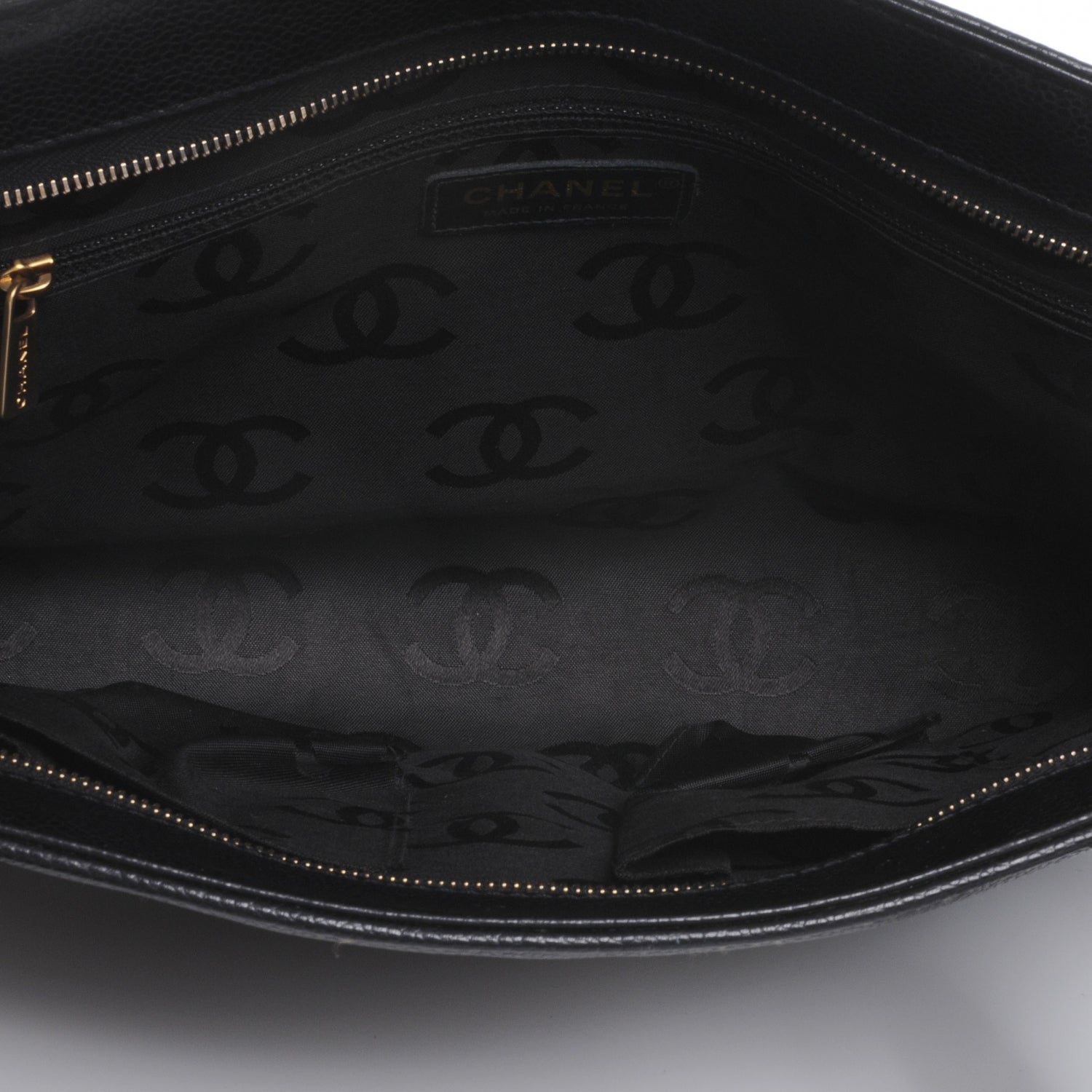 Chanel Caviar CC Shoulder Bag Black 5 of 7