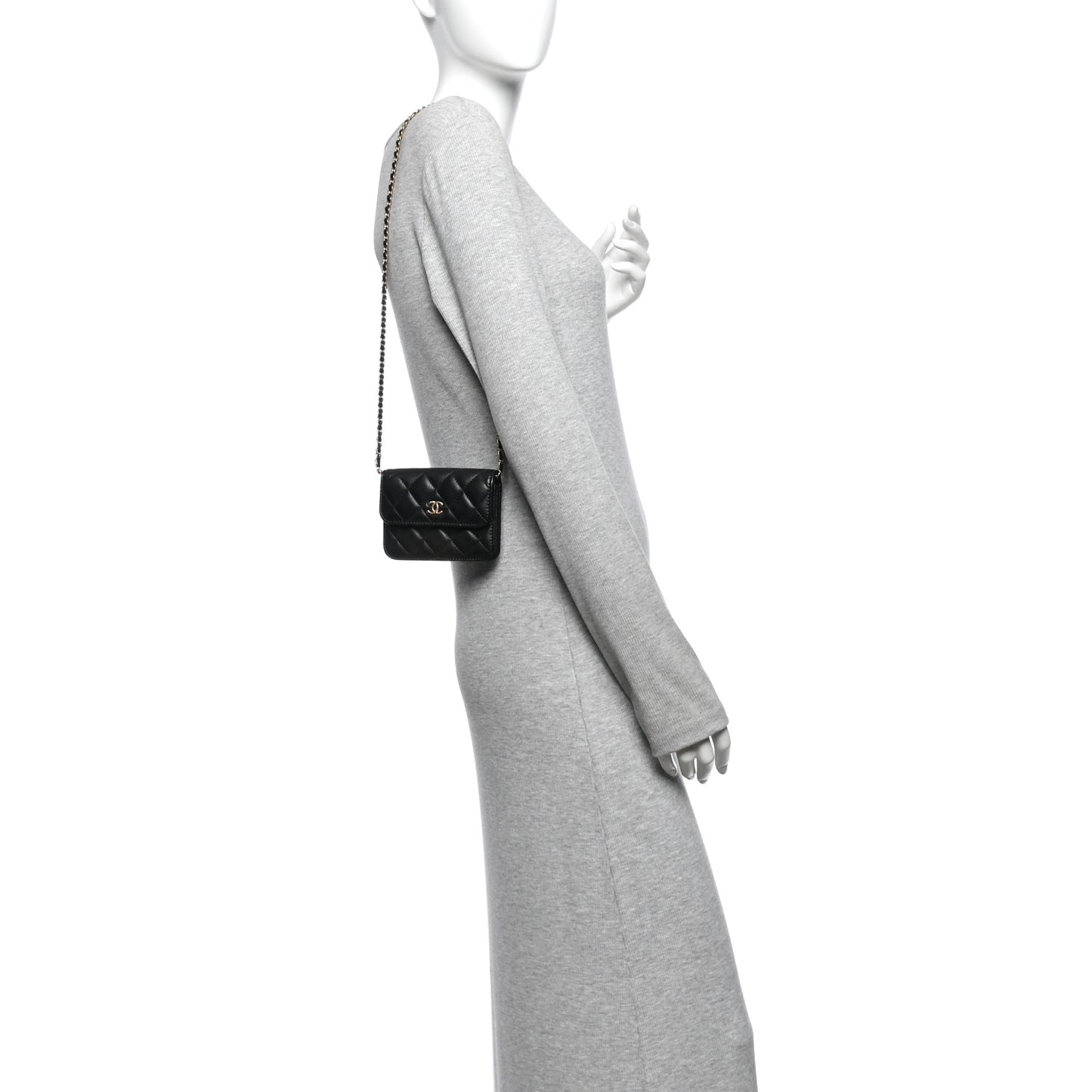 Lambskin Quilted Pearl Crush Clutch With Chain Black