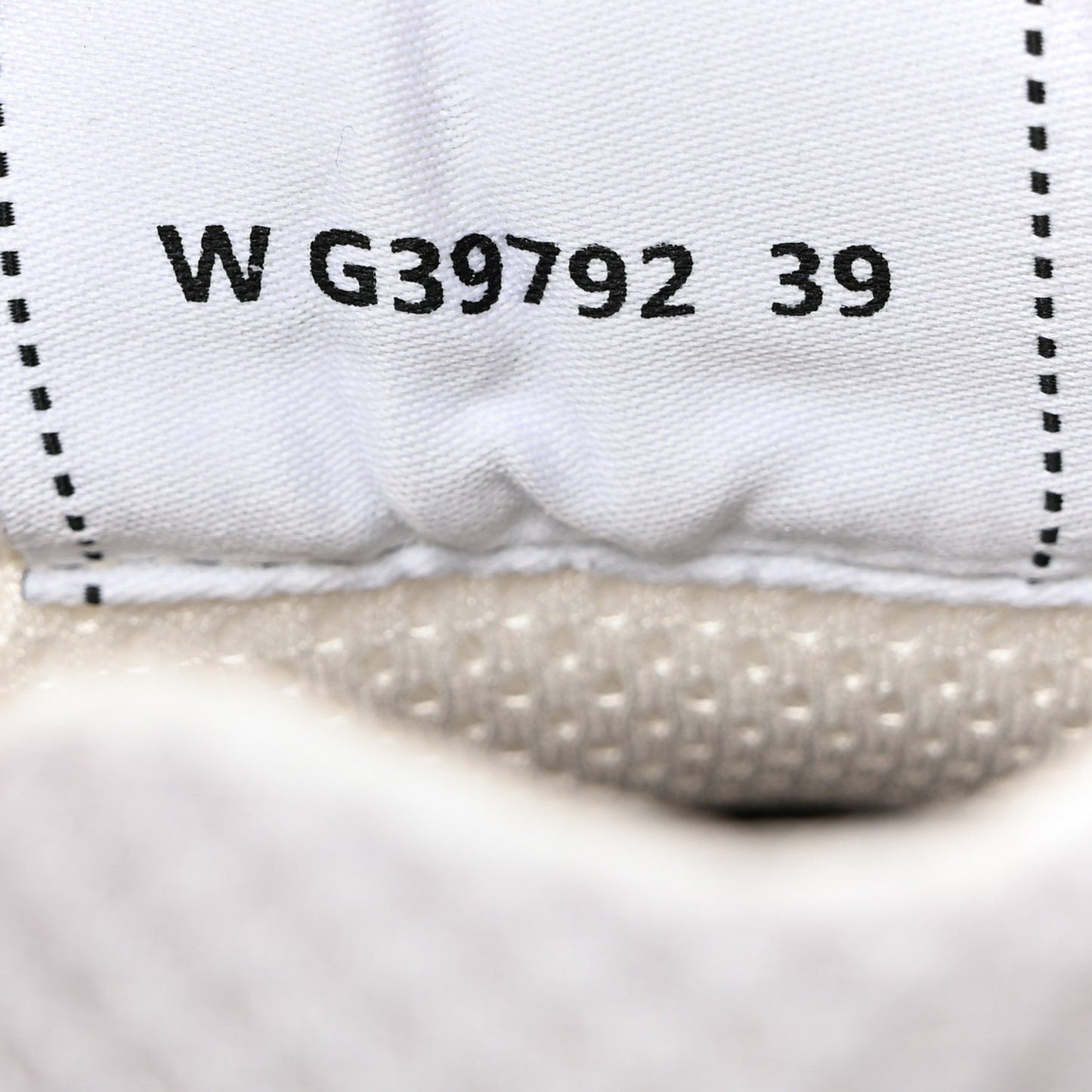 Fabric Laminated Calfskin Stretch CC Sneakers 39 White Silver