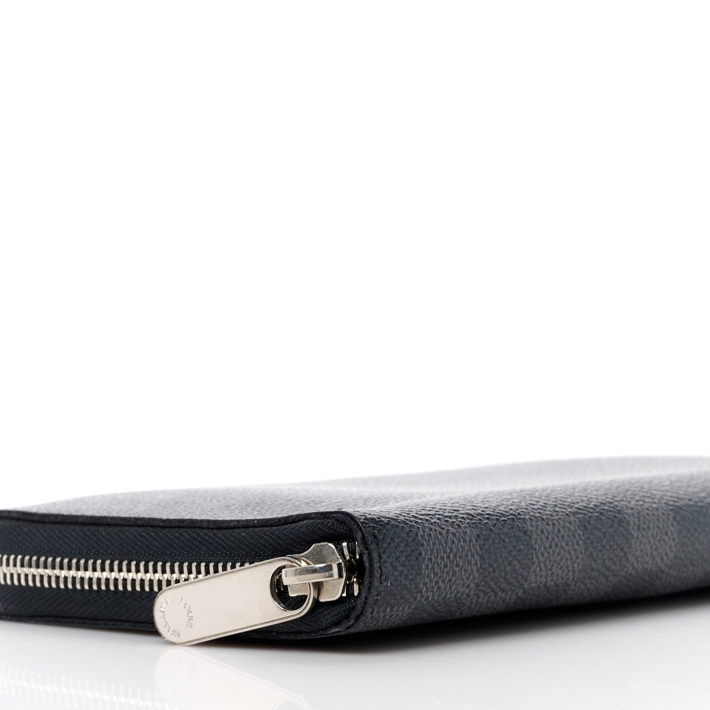 Damier Graphite Zippy Organizer Wallet