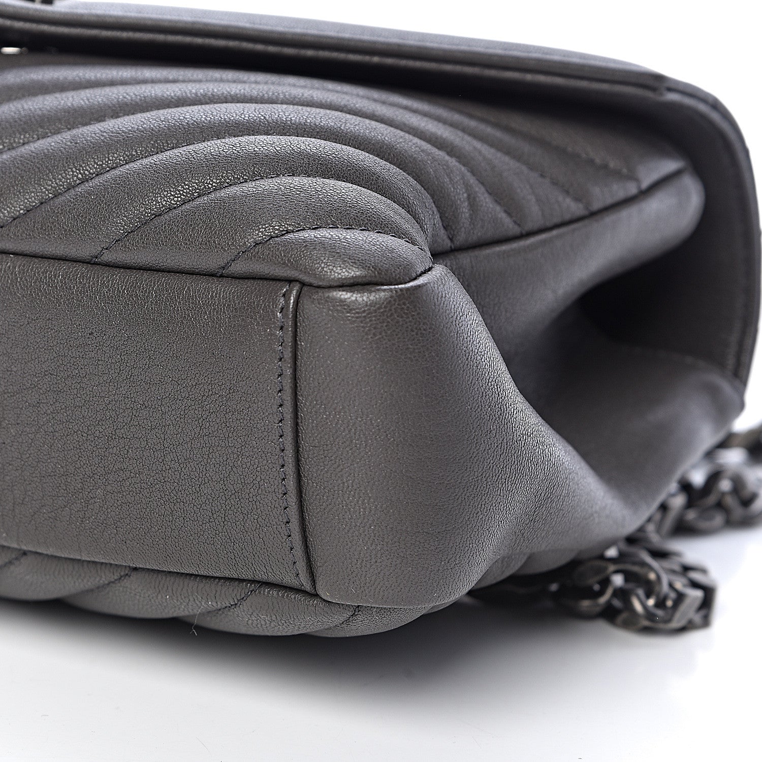 Saint Laurent Sheepskin Matelasse Chevron Monogram Medium College Bag Asphalt 8 of 9