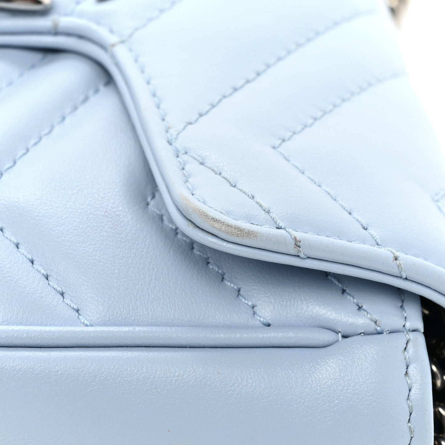 Calfskin Matelasse Super Mini GG Marmont Shoulder Bag Porcelain Light Blue