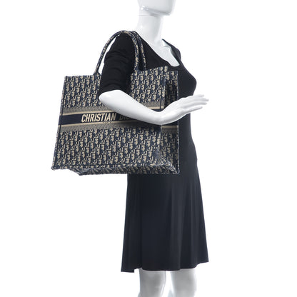 Christian Dior Oblique Book Tote Blue Multicolor 2 of 7