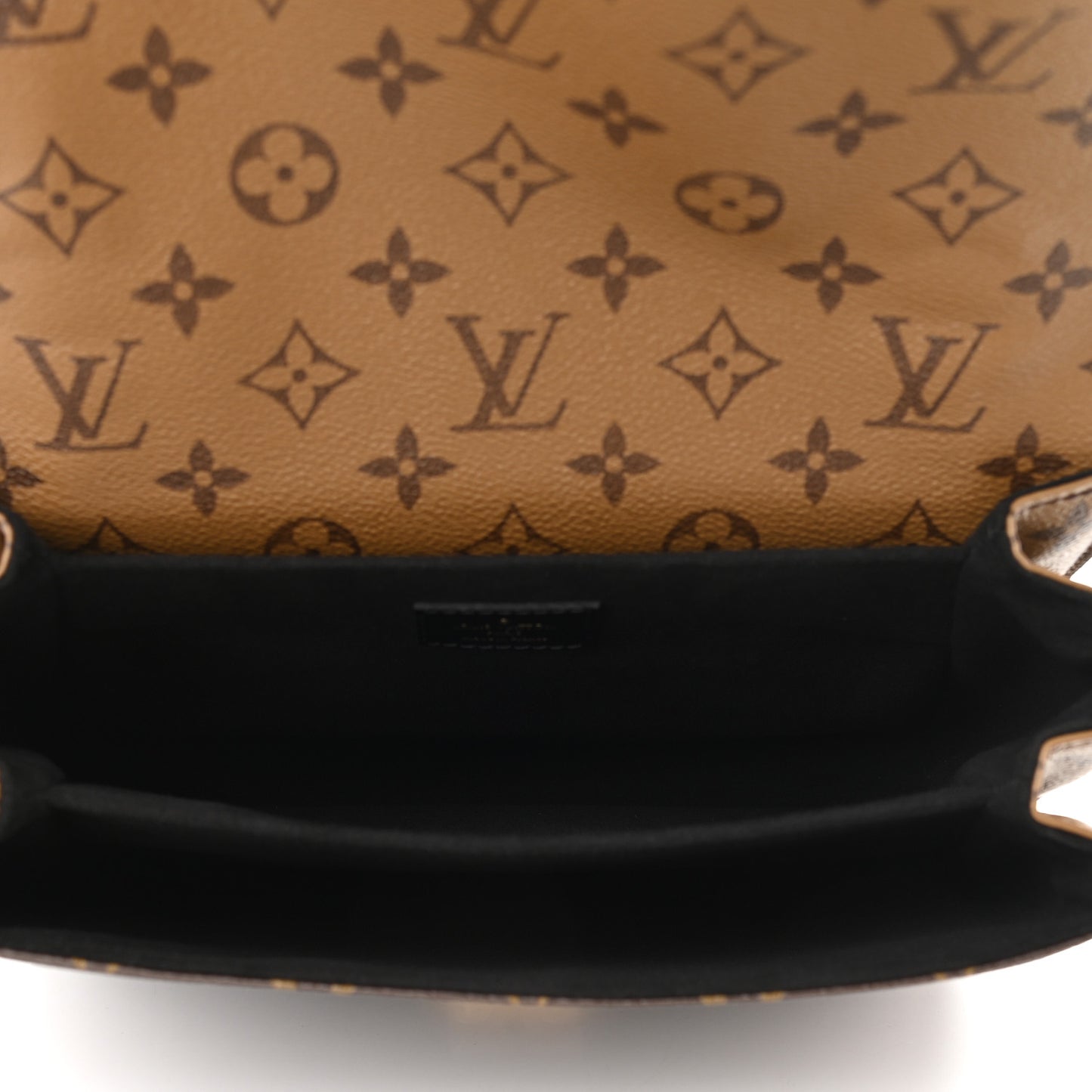 Reverse Monogram Pochette Metis