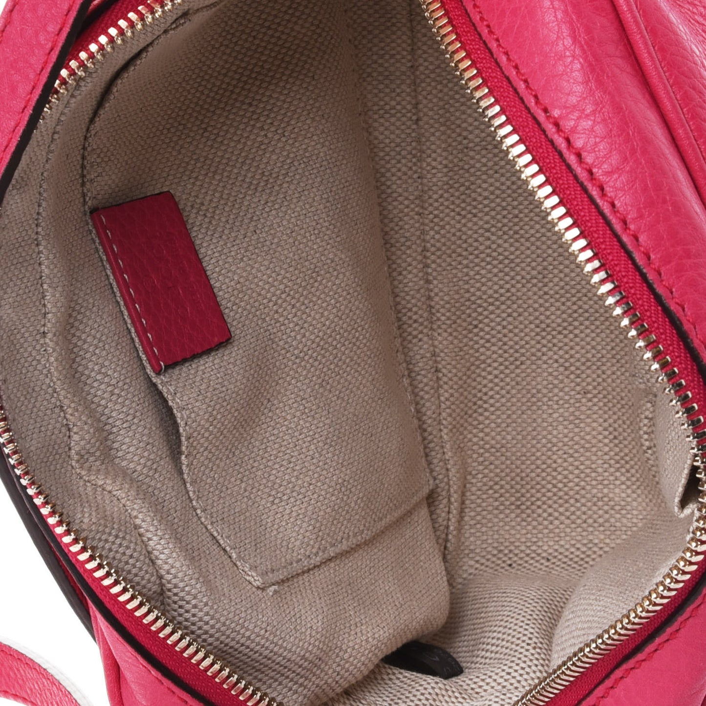Pebbled Calfskin Small Soho Disco Bag Fuchsia