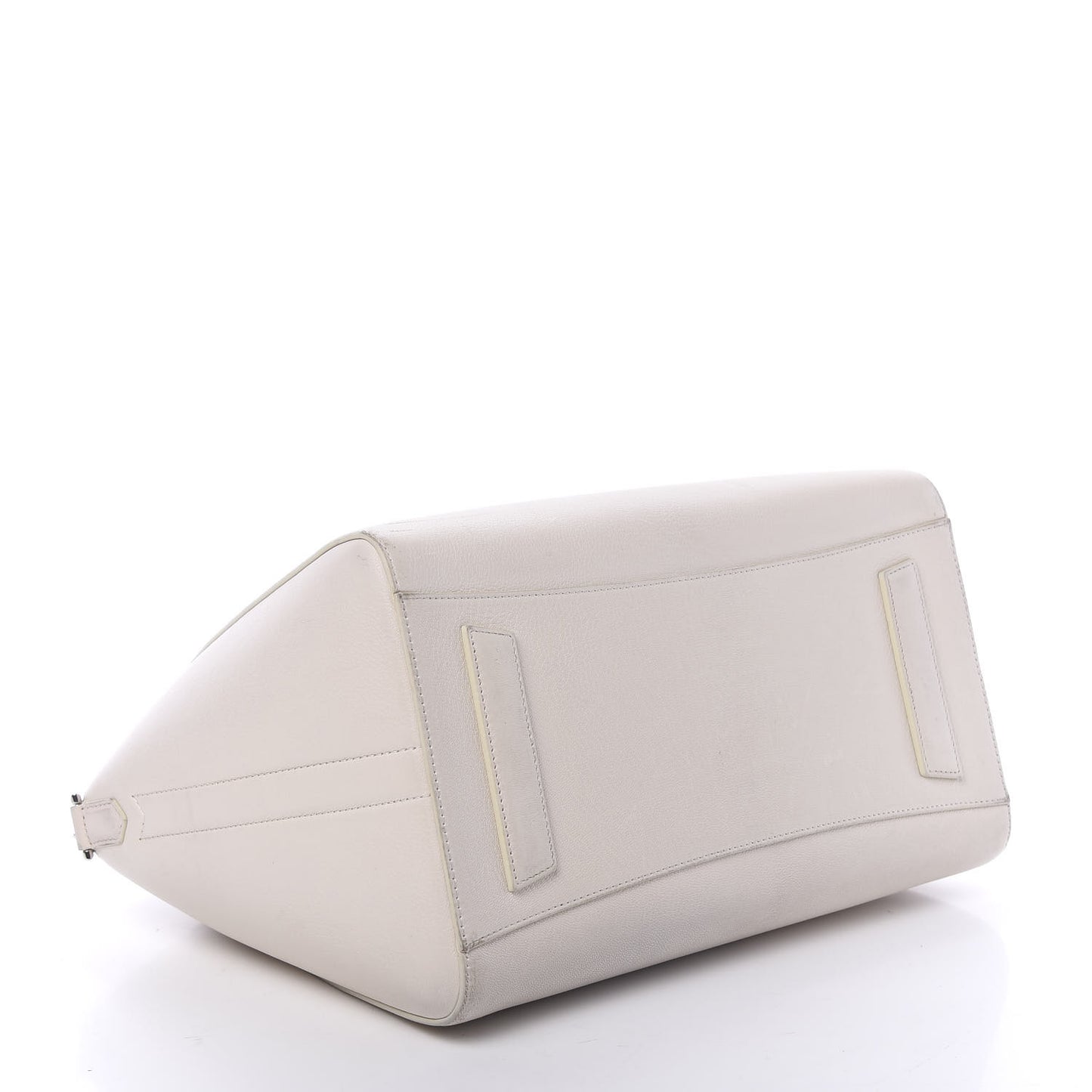 Sugar Goatskin Medium Antigona Ivory