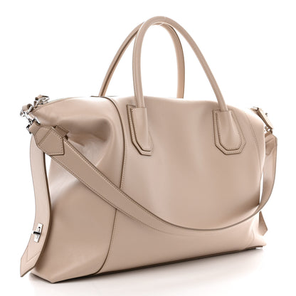 Givenchy Smooth Calfskin Medium Soft Antigona Dune 3 of 10