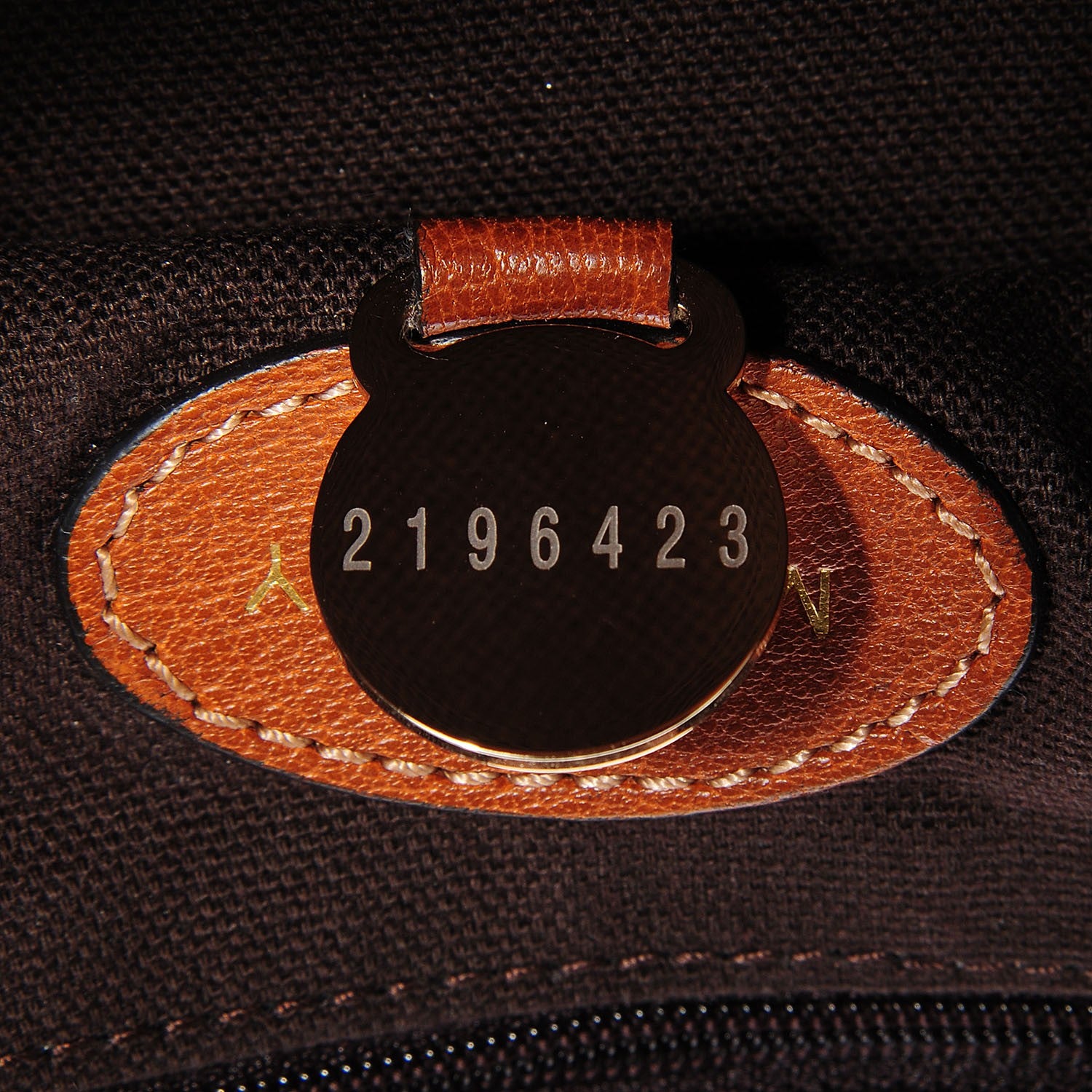 Mulberry Polished Buffalo Medium Alexa Oak 2 of 14