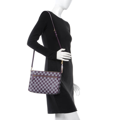 Louis Vuitton Damier Couleurs Kit Clutch Quetsche 2 of 6