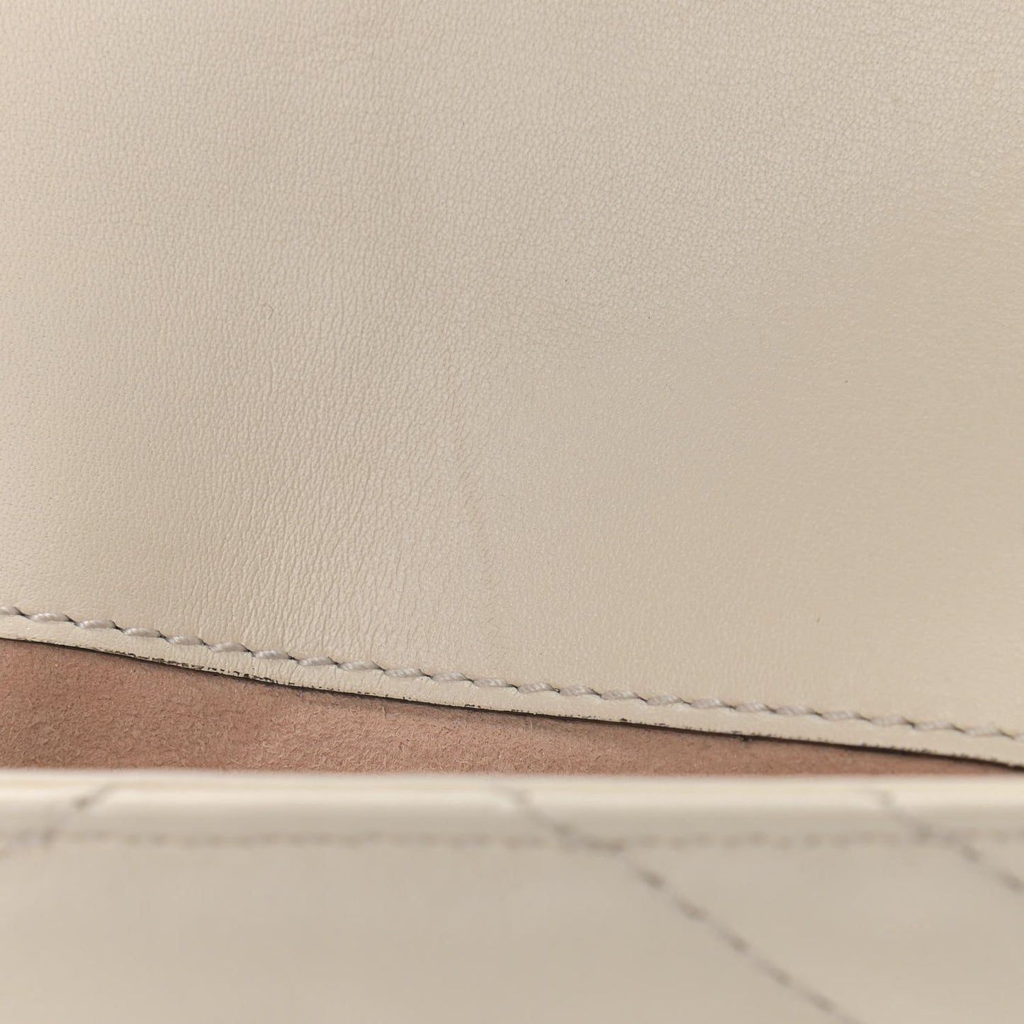 Calfskin Matelasse Super Mini GG Marmont Shoulder Bag White
