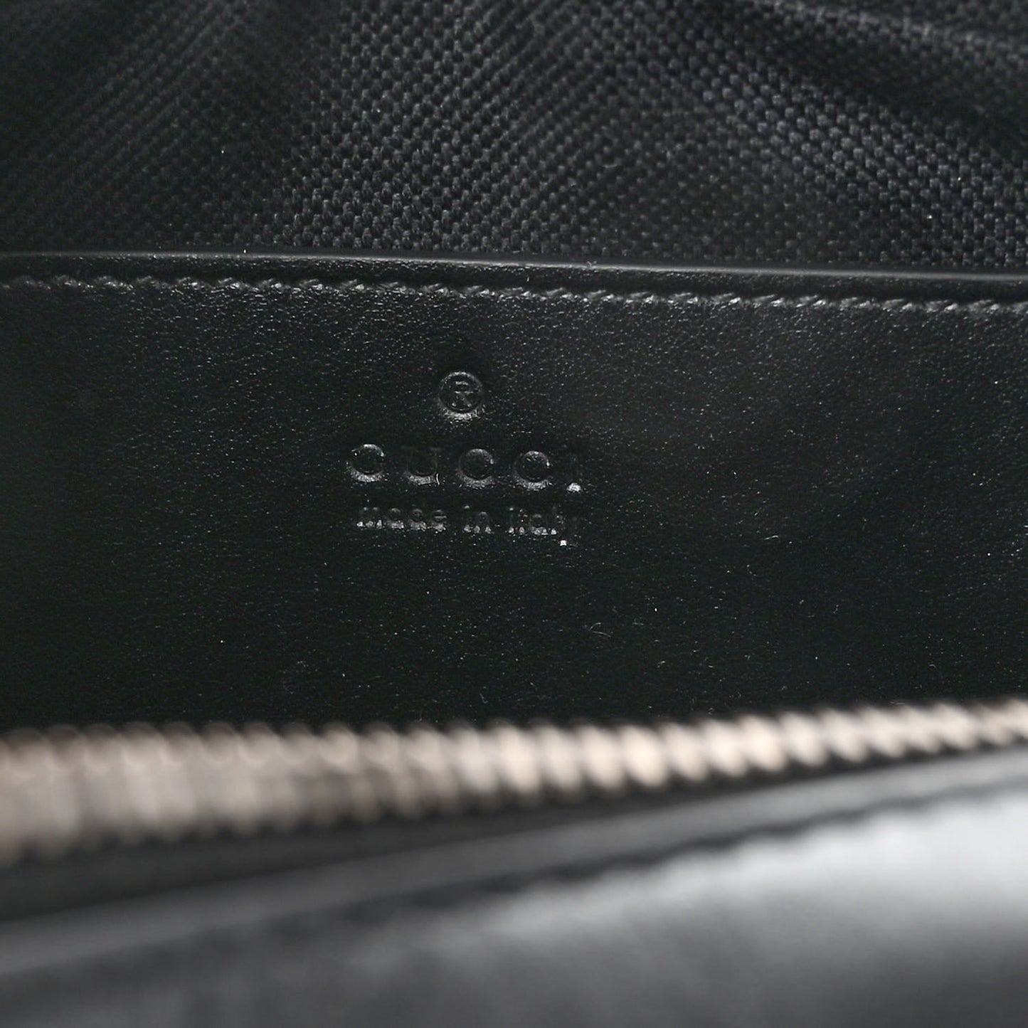 Calfskin Matelasse Monochrome Small GG Marmont Chain Shoulder Bag Black