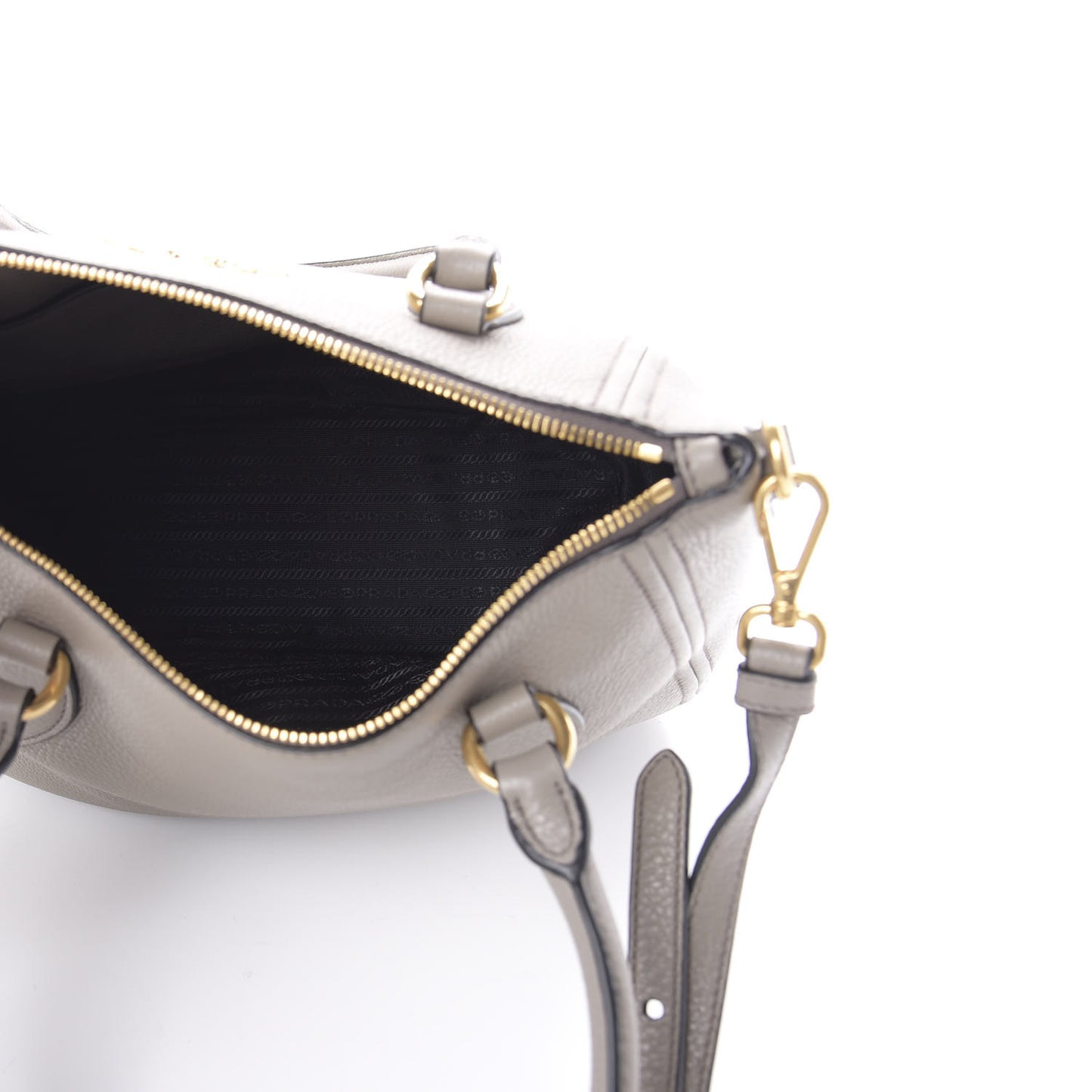 Vitello Phenix Shoulder Bag Argilla