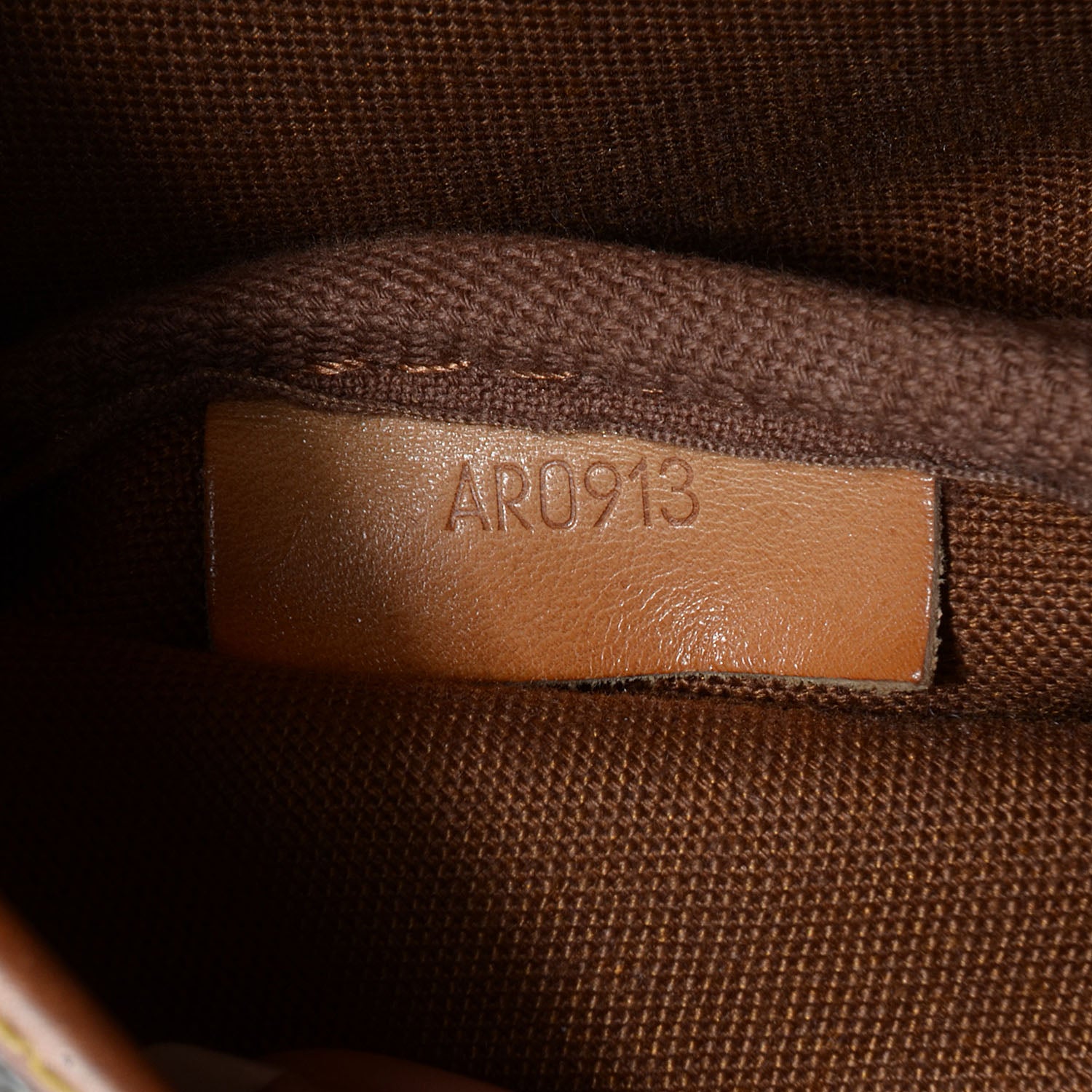 Louis Vuitton Monogram Saumur 30 6 of 7