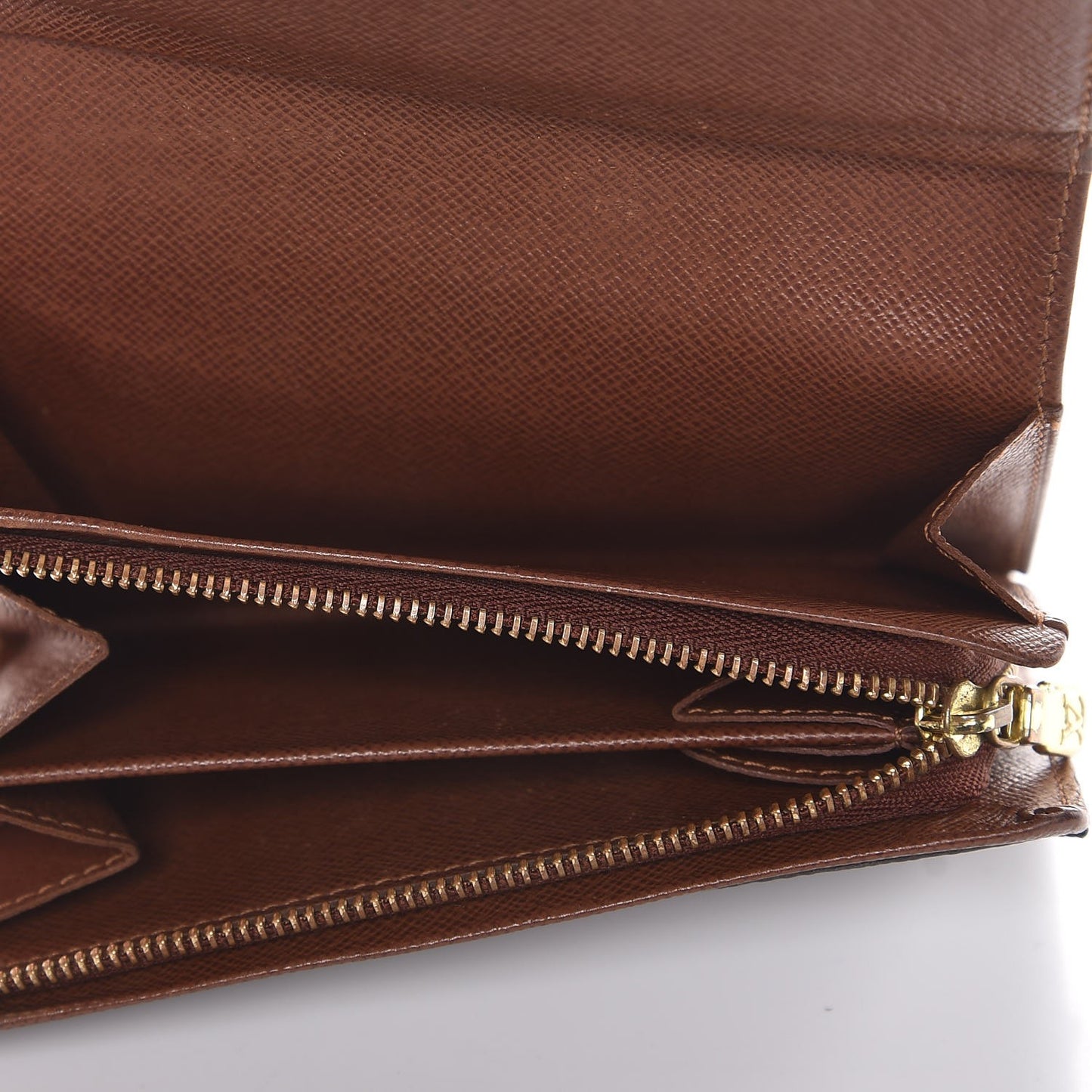 Monogram Porte-Monnaie Billets Tresor Wallet