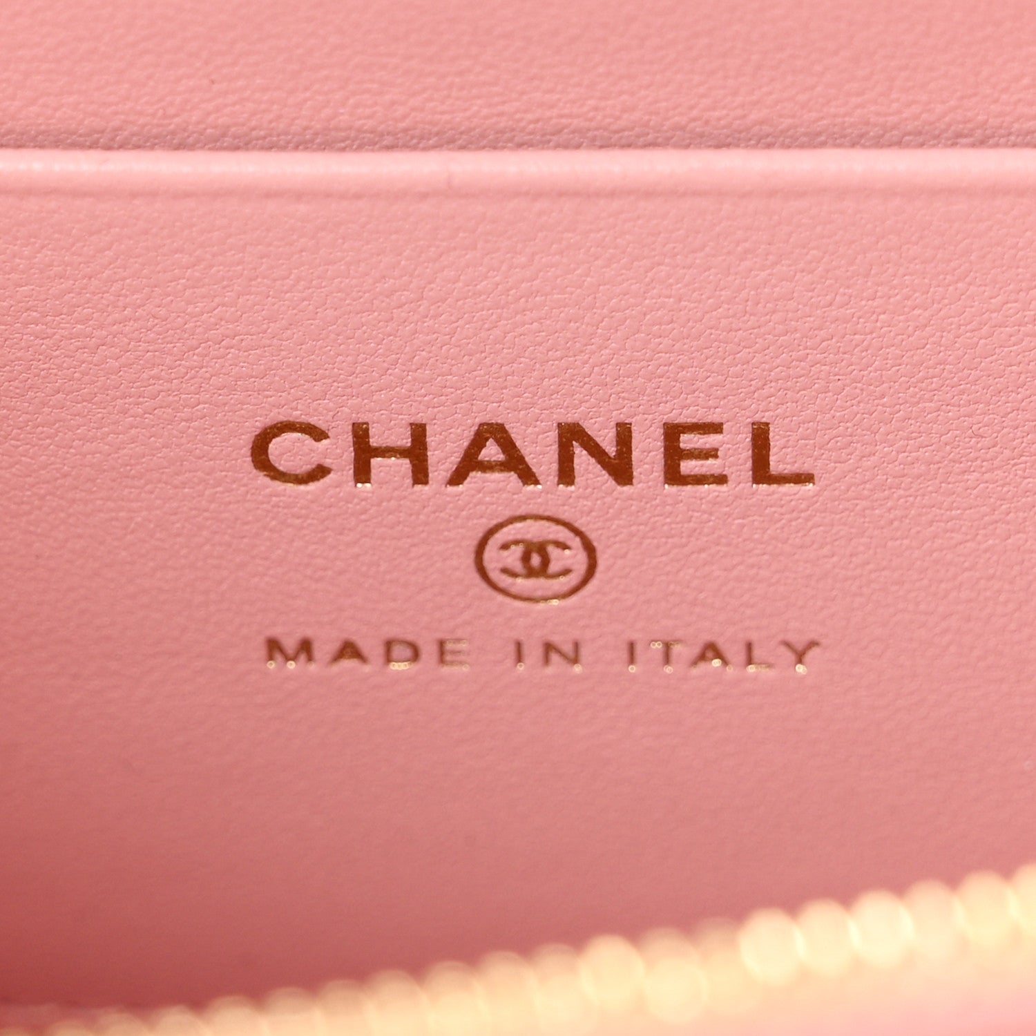 Chanel Calfskin Crocodile Embossed Crococo Top Handle Slim Vanity Case With Chain Light Pink 6 of 11