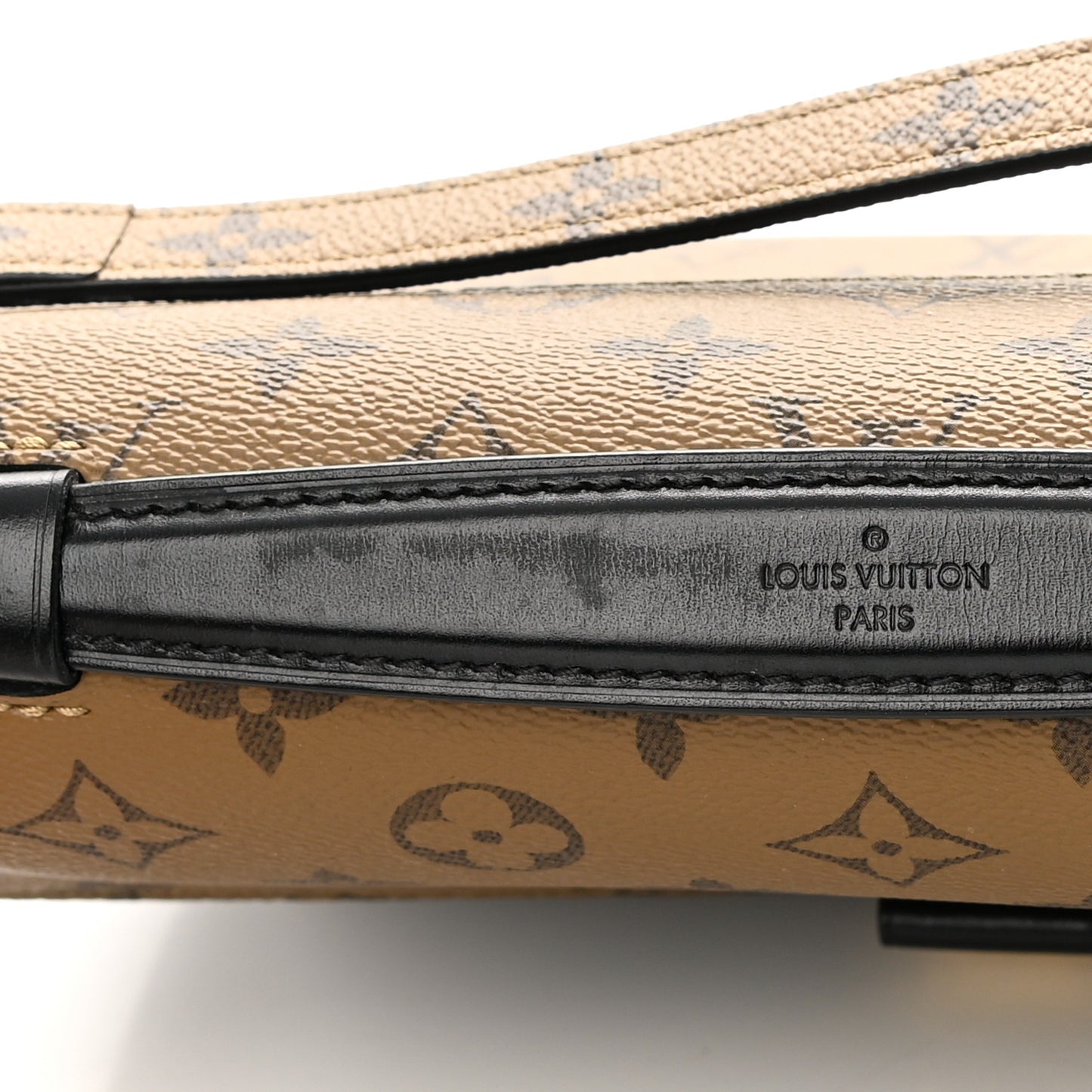 Reverse Monogram Pochette Metis