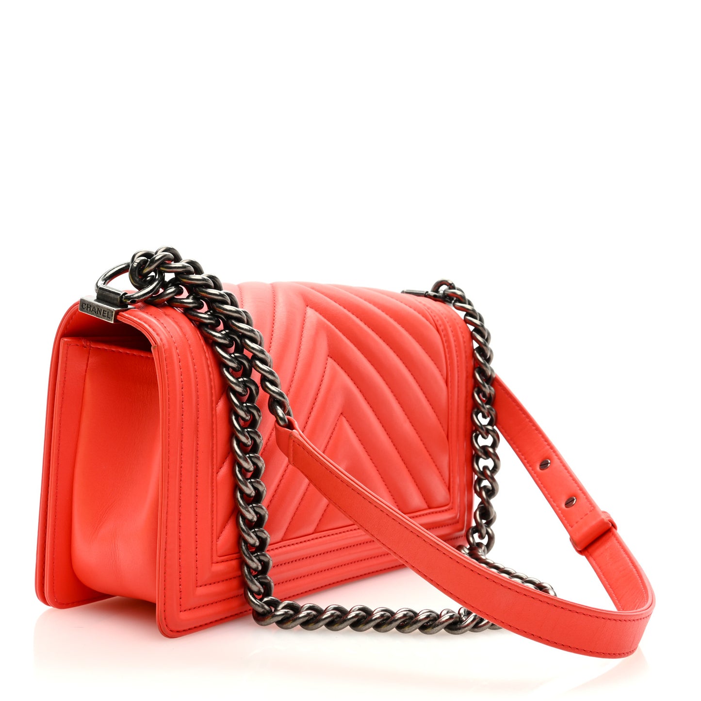 Calfskin Chevron Quilted Medium Boy Flap Red