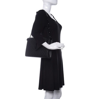 Saint Laurent Grain De Poudre Textured Mixed Matelasse Large Triquilt Monogram Monochrome Satchel Black 2 of 9