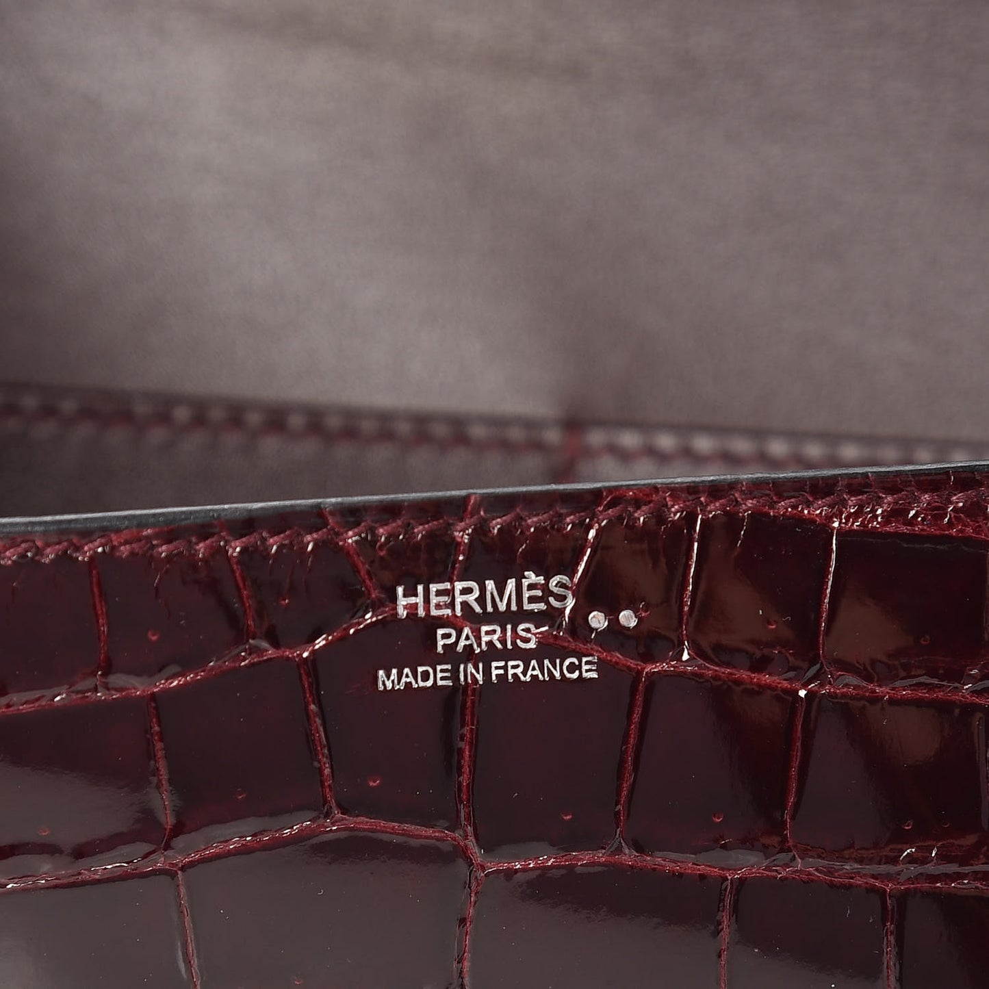 Shiny Niloticus Crocodile Egee Clutch Bordeaux