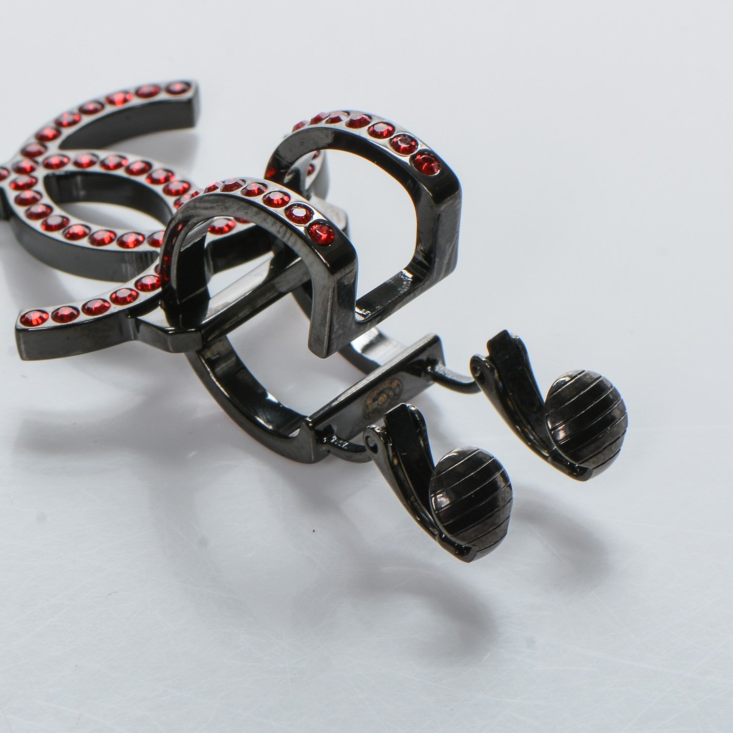 Chanel Crystal CC Single Clip On Earring Red 3 of 5