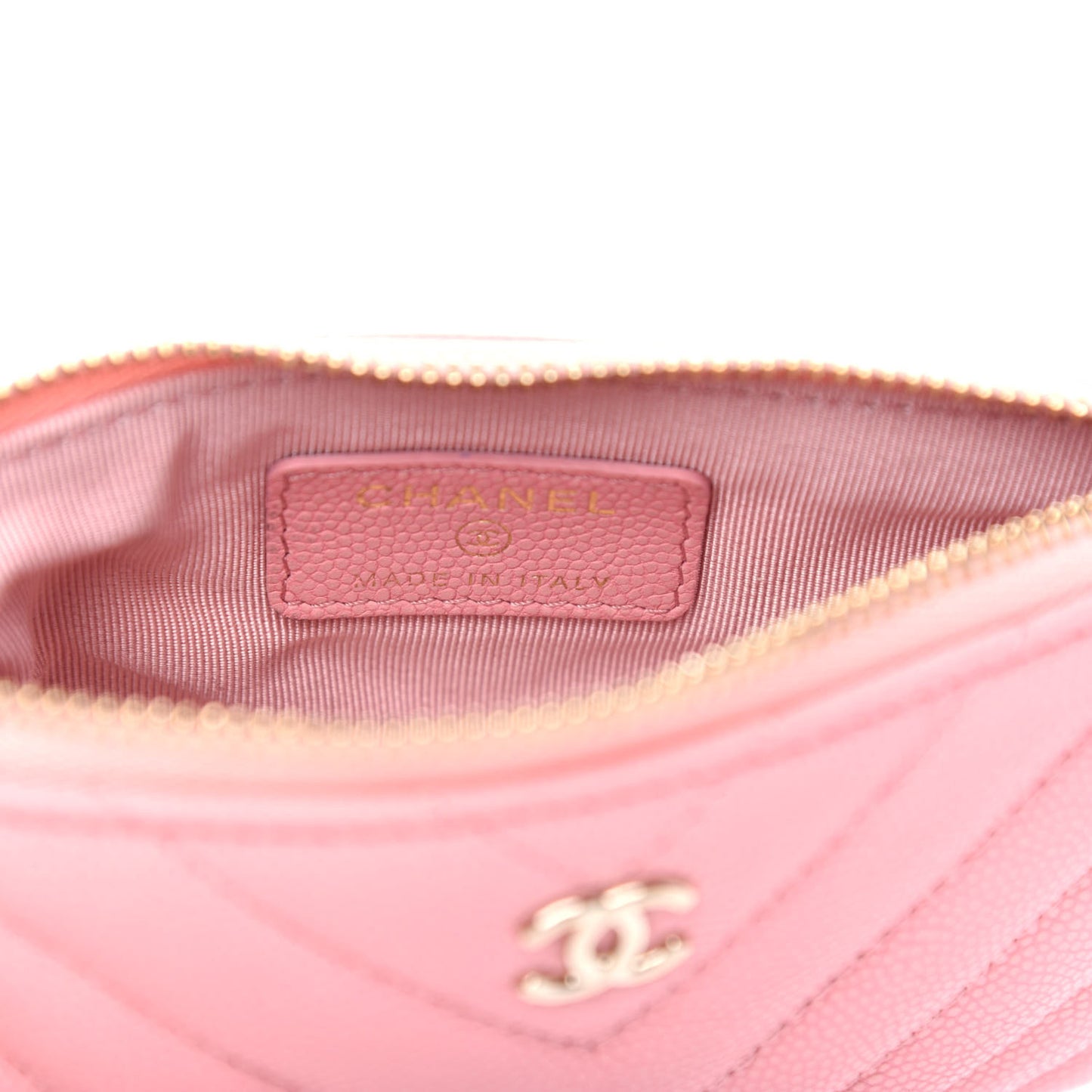 Flat Caviar Chevron Quilted Small Cosmetic Case Pink