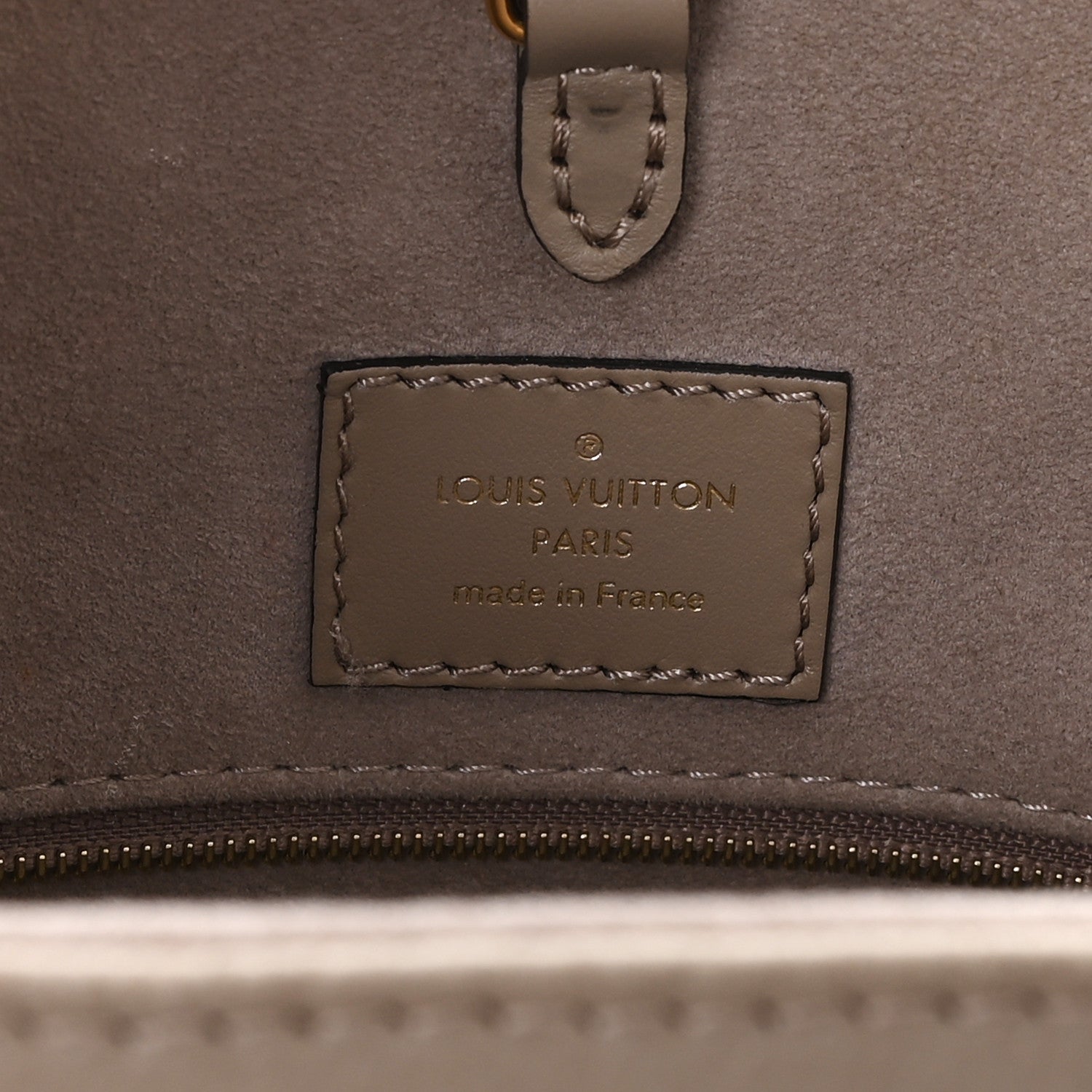 Louis Vuitton Empreinte Monogram Giant Onthego MM Tourterelle Creme 6 of 10