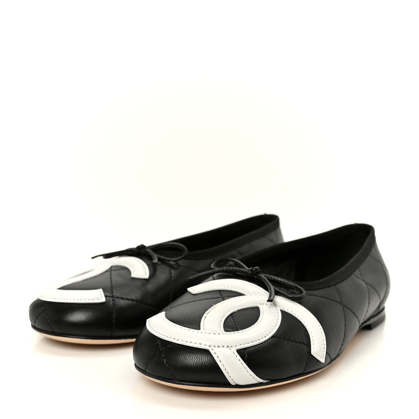 Lambskin Quilted CC Cambon Ballet Flats 38.5 Black White