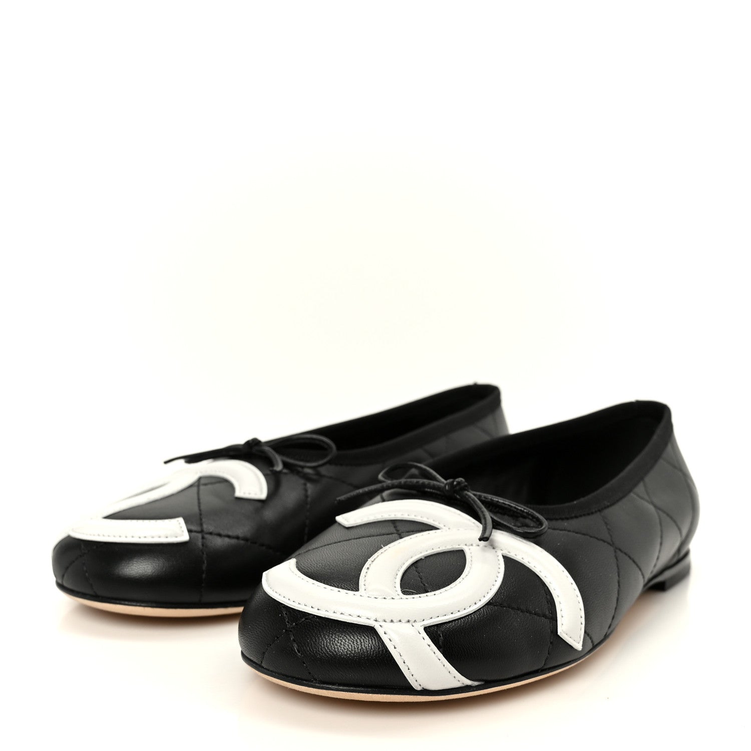 Chanel Lambskin Quilted CC Cambon Ballet Flats 38.5 Black White 4 of 11