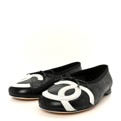 Chanel Lambskin Quilted CC Cambon Ballet Flats 38.5 Black White 4 of 11
