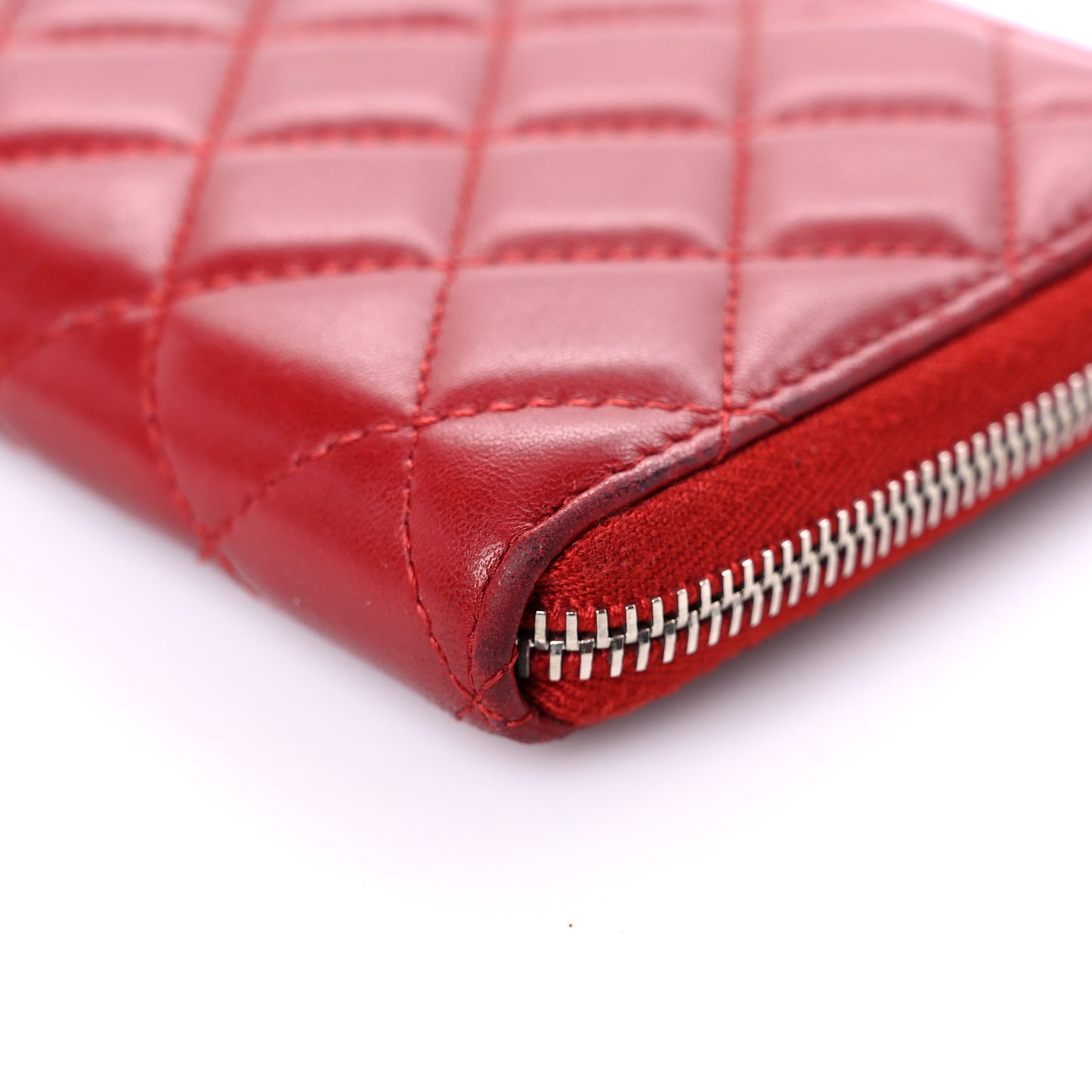 Lambskin Quilted Gusset Zip Around Wallet Red