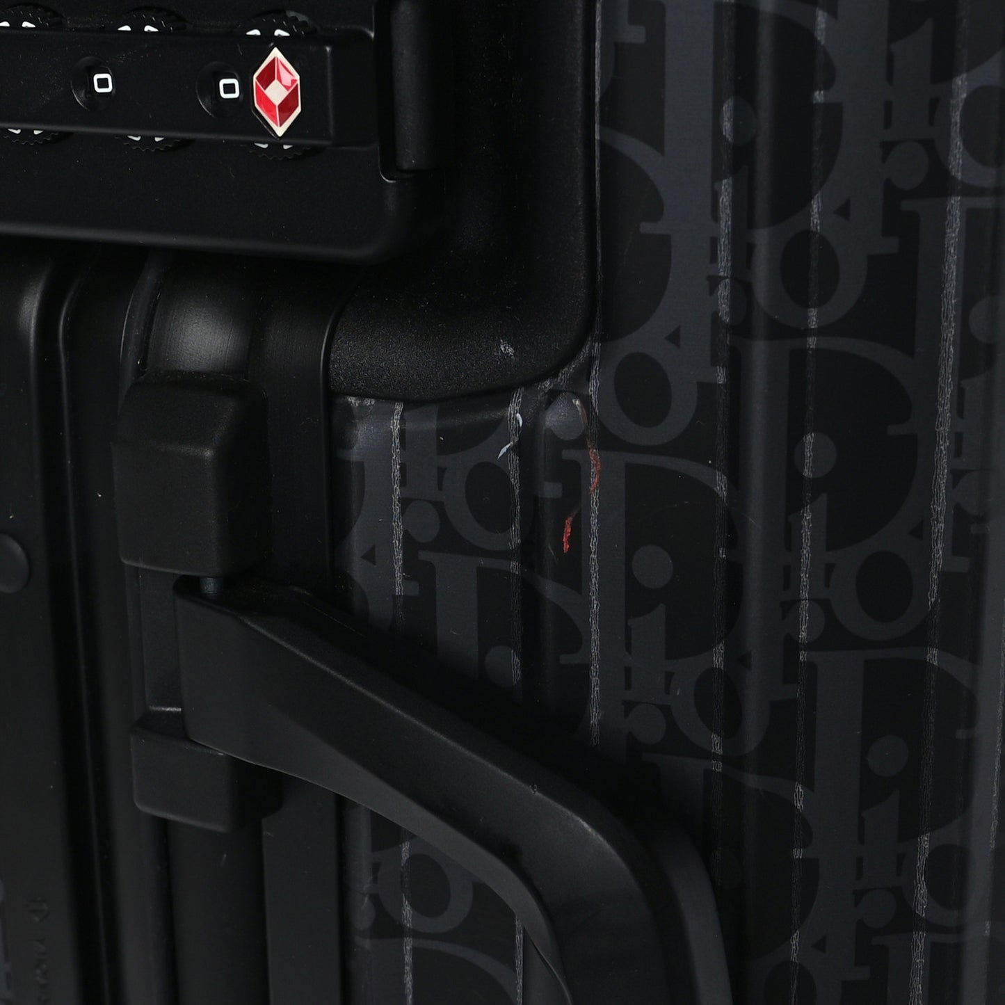 X RIMOWA Aluminum Gradient Cabin Luggage Black
