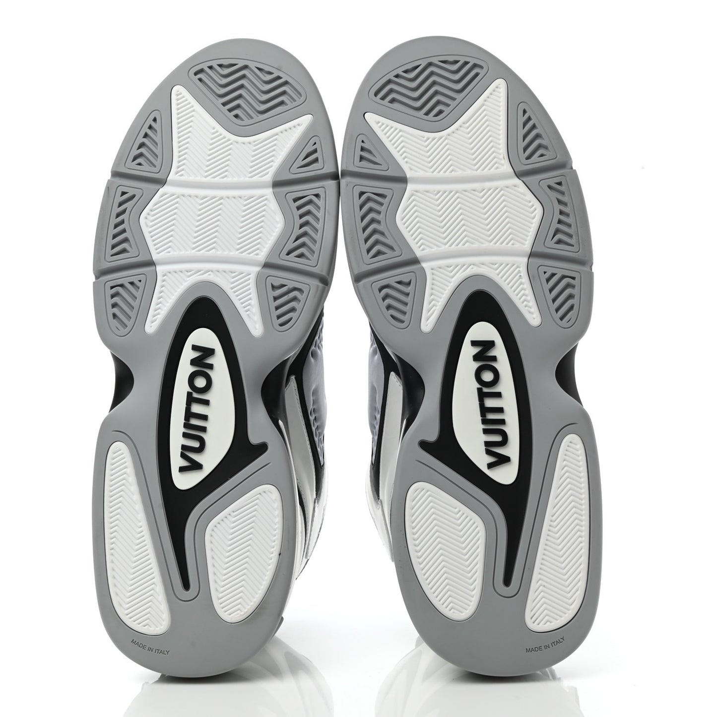 Calfskin Mens LV Trainer 2 Sneaker 11 White