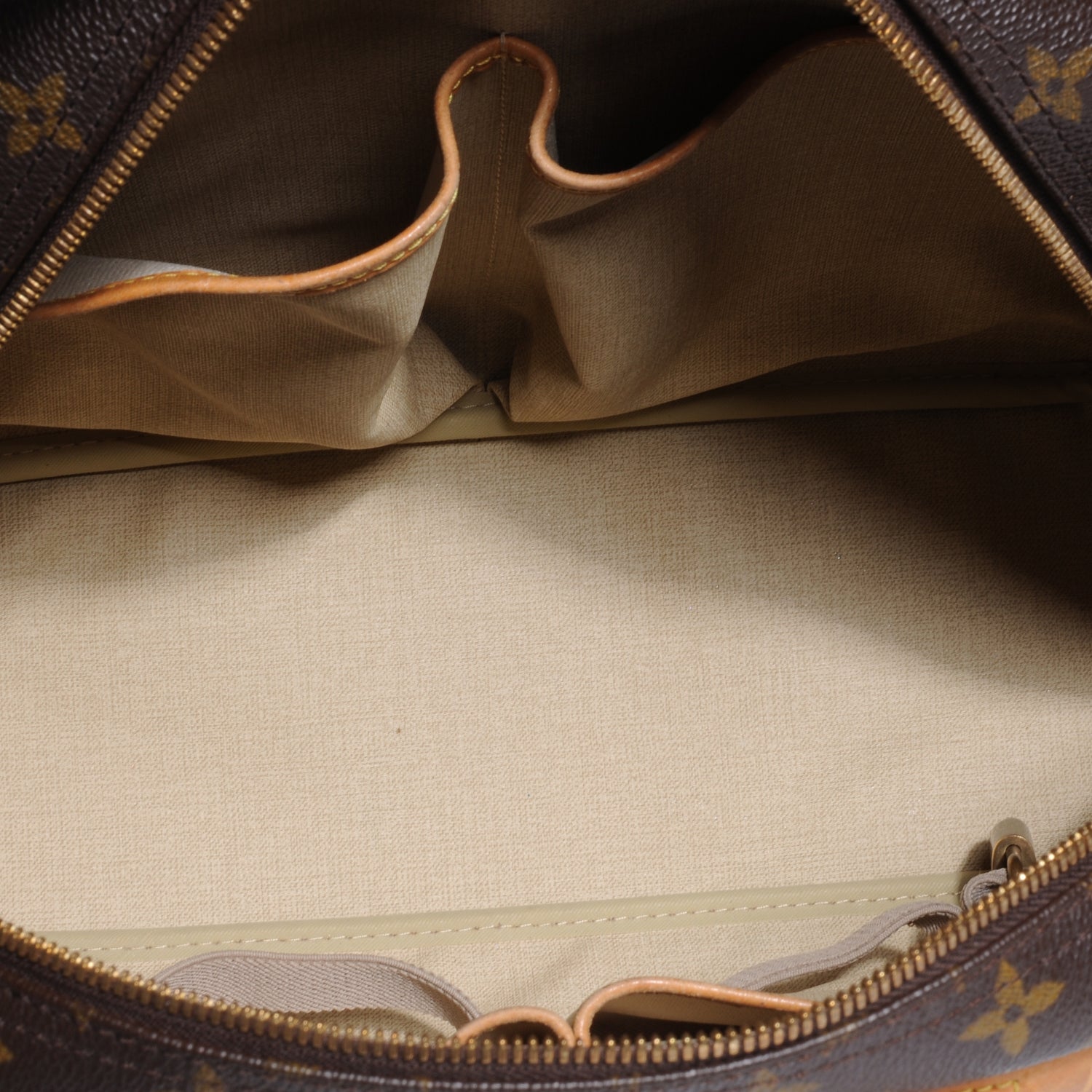 Louis Vuitton Monogram Deauville 6 of 8
