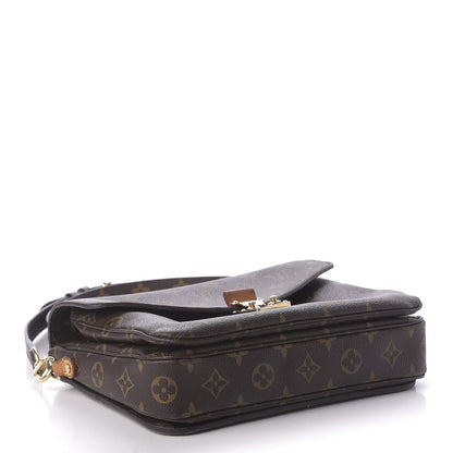 Louis Vuitton Monogram Pochette Metis 4 of 9