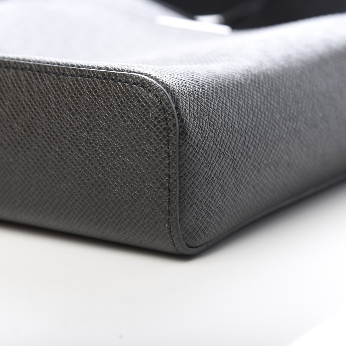 Taiga Anton Pochette Ardoise