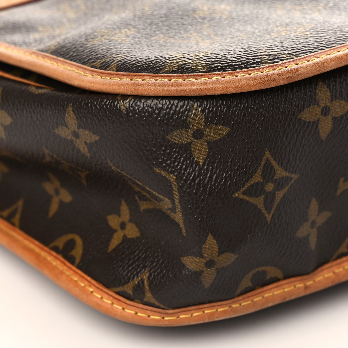 Monogram Bosphore PM Messenger
