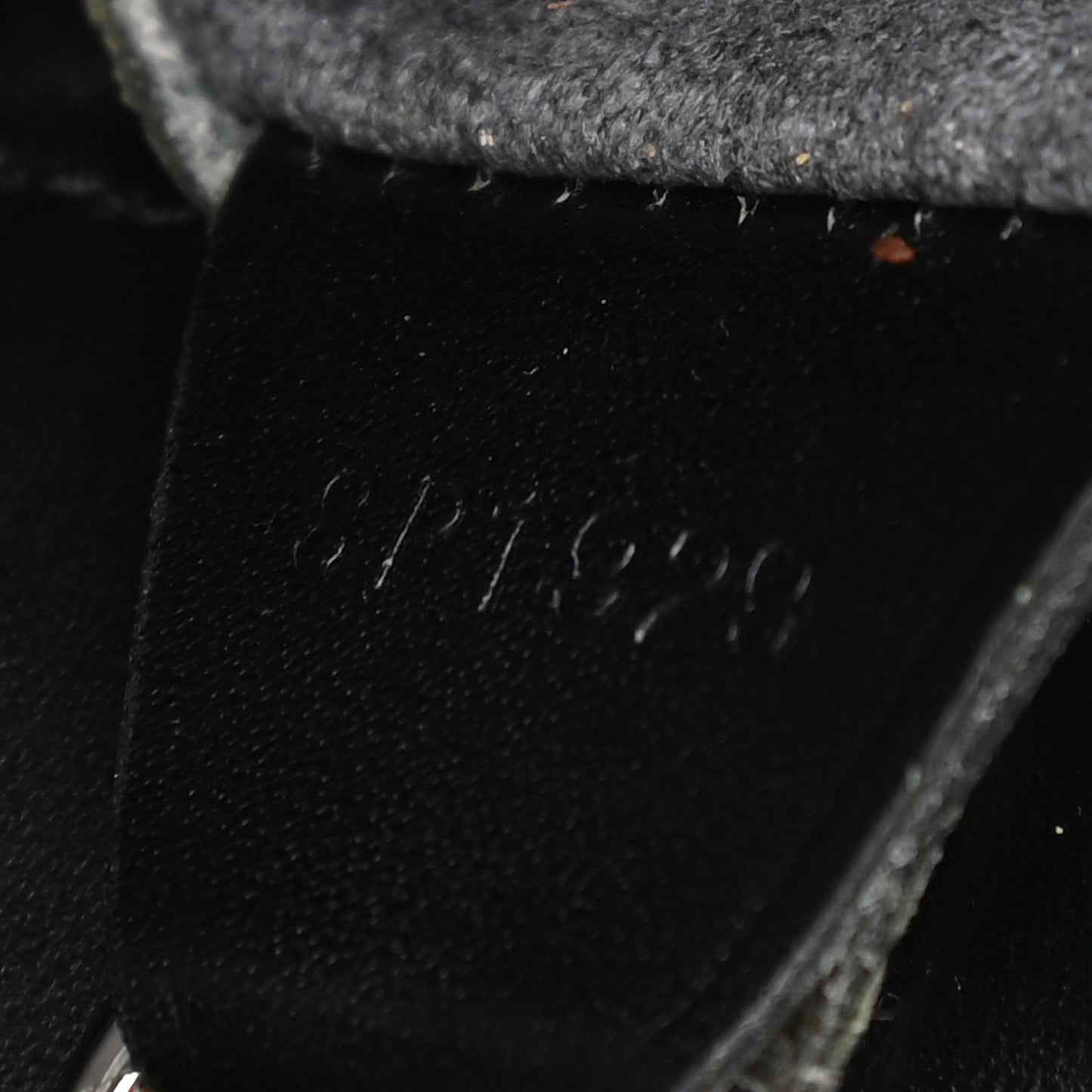 Epi Verseau Black