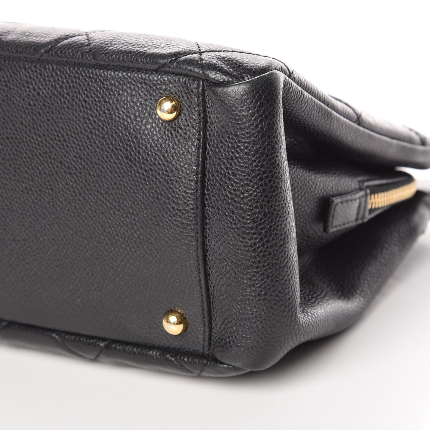 Caviar Quilted CC Timeless Soft Tote Black