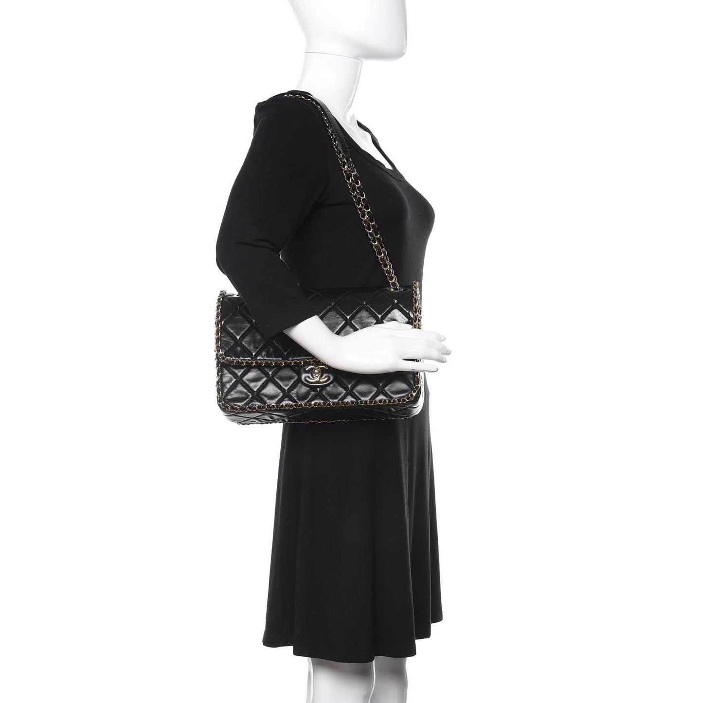 Crumpled Calfskin Quilted Large Chain All Over Flap Bag Black