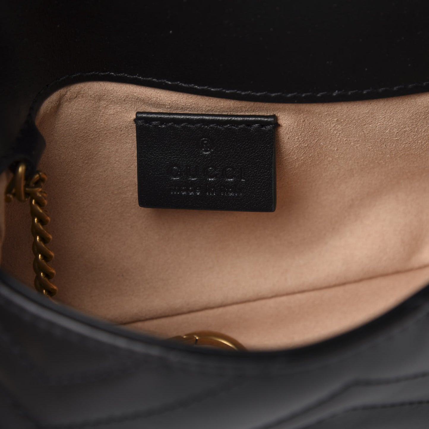 Calfskin Matelasse Super Mini GG Marmont Shoulder Bag Black