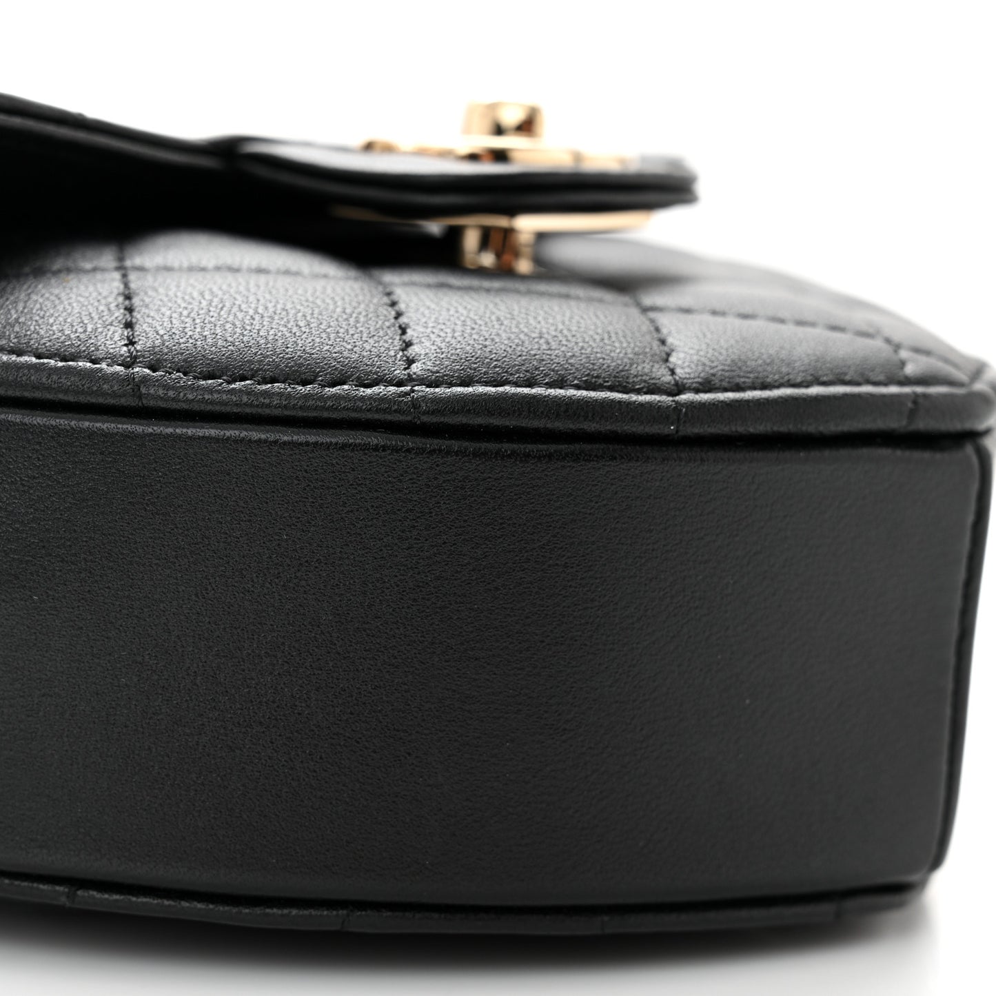 Lambskin Quilted CC In Love Heart Clutch With Chain Black