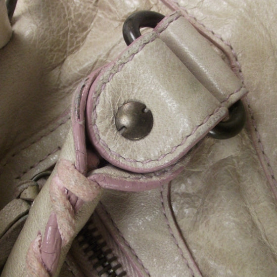 Agneau Classic Hardware First Pale Rose
