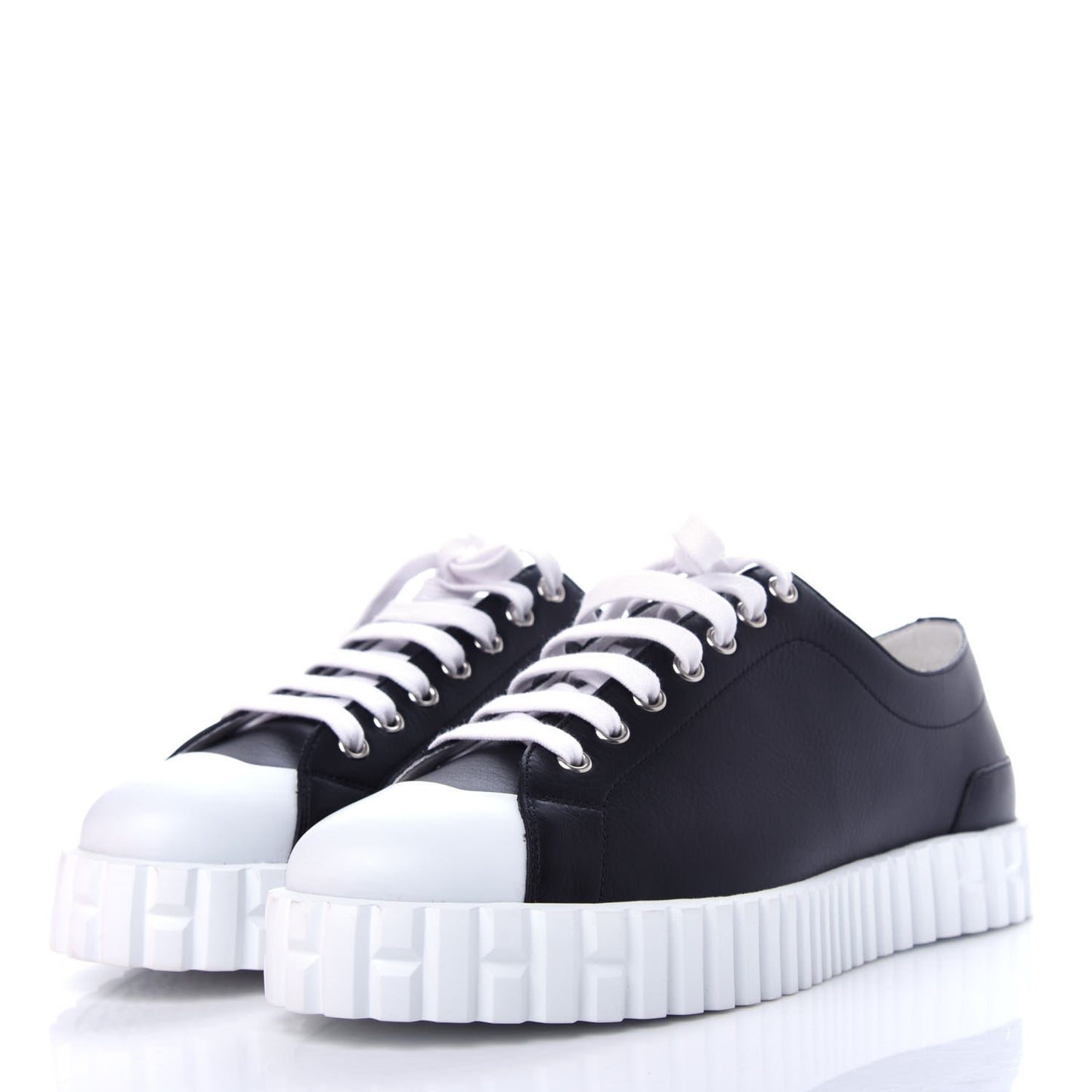 Calfskin Cross Sneakers 40 Black