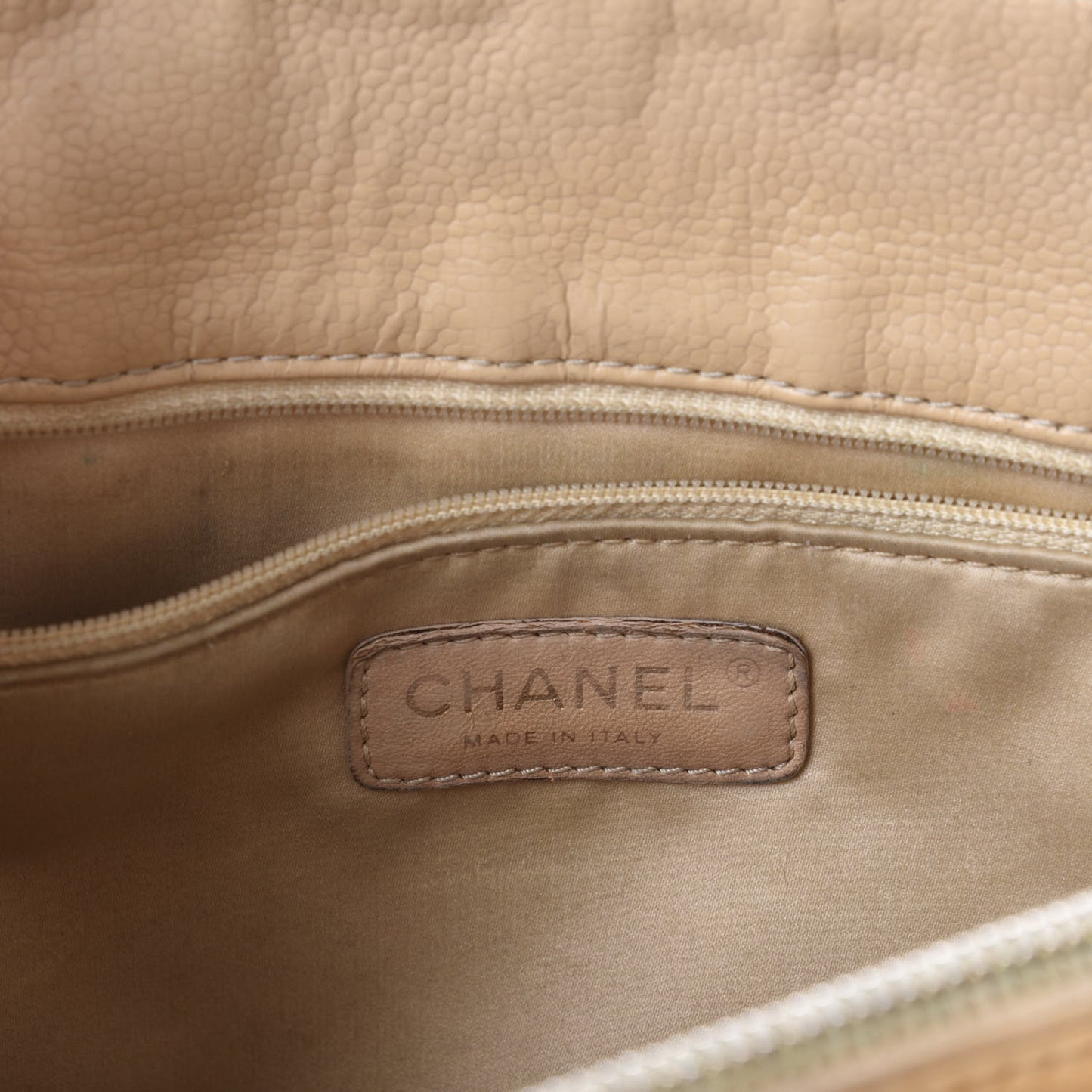 Caviar Quilted Grand Shopping Tote GST Beige Clair