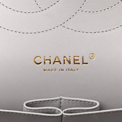 Chanel Caviar Quilted Jumbo Double Flap Grey 5 of 8