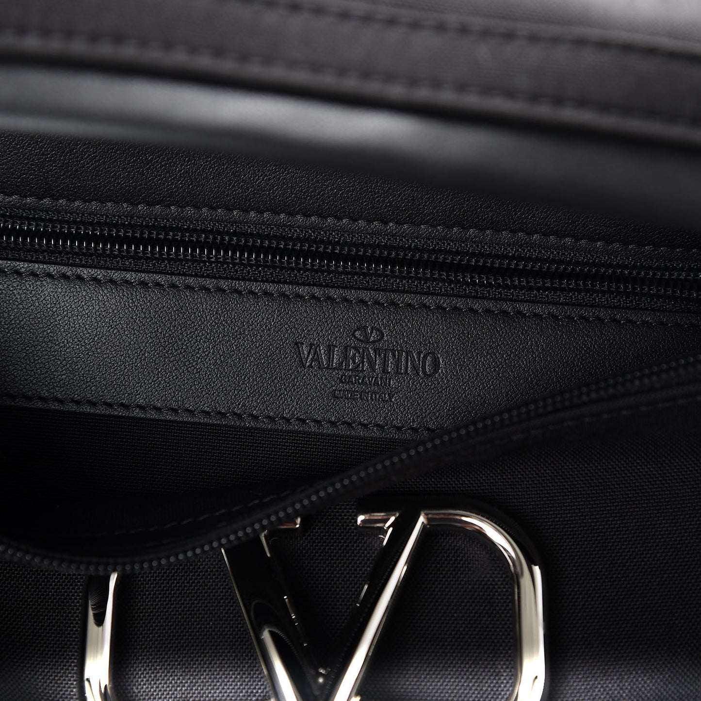 Nylon VRing Belt Bag Black